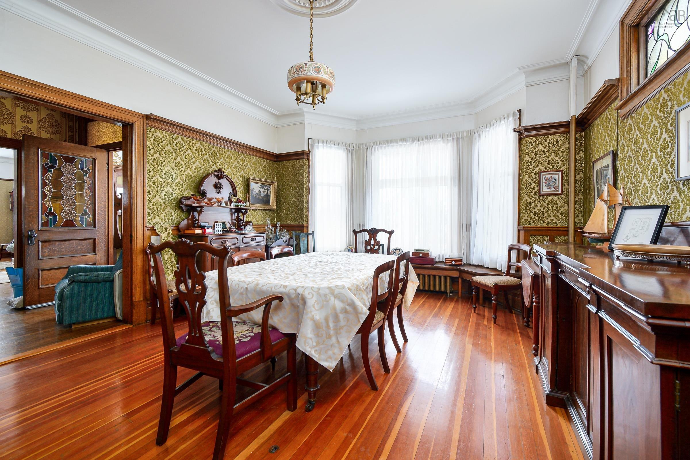 $499,900.00: 135 High Street, Sydney
