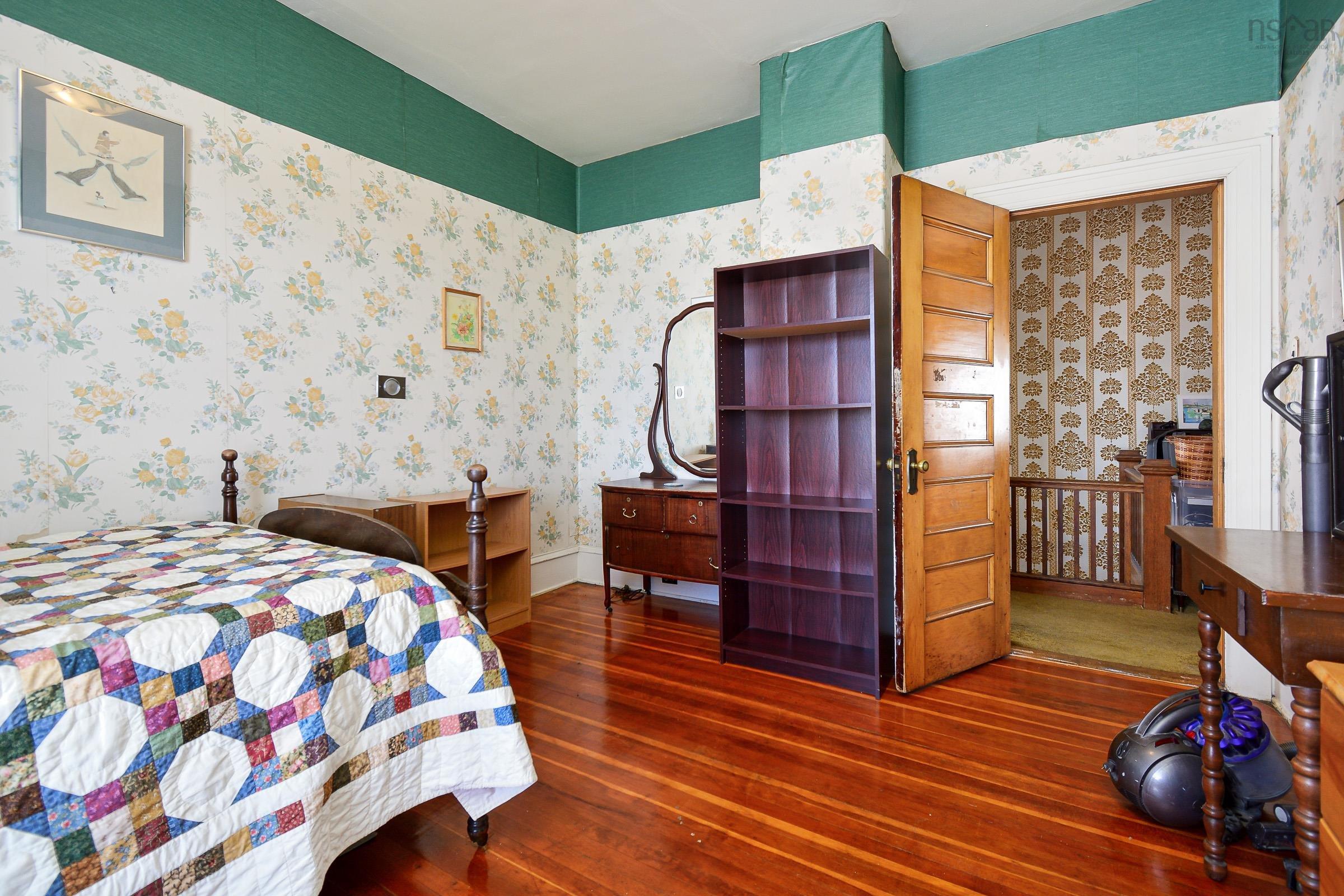 $499,900.00: 135 High Street, Sydney