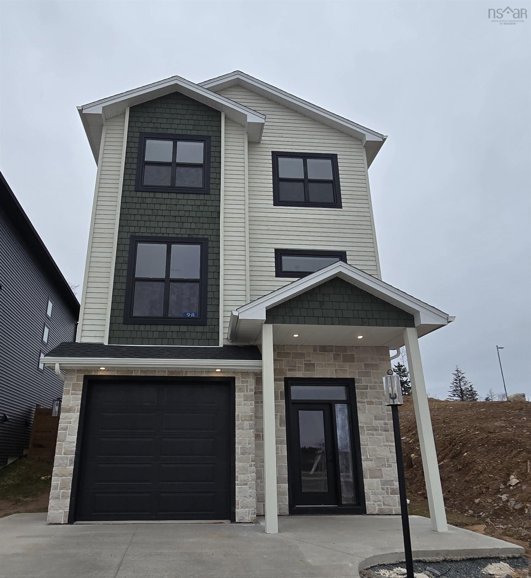 $819,900.00: 98 Brunello Boulevard, Timberlea