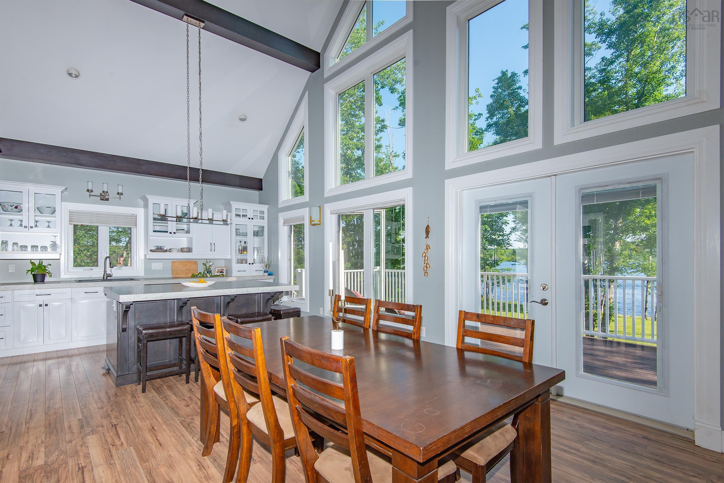 $799,000.00: 320 Canaan Road, Gavelton