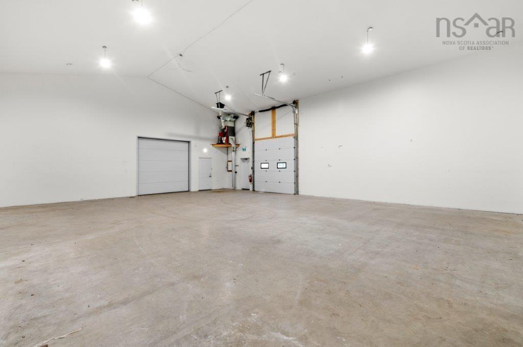 63 Mcquade Lake Crescent, Halifax, NS (MLS 202502715)