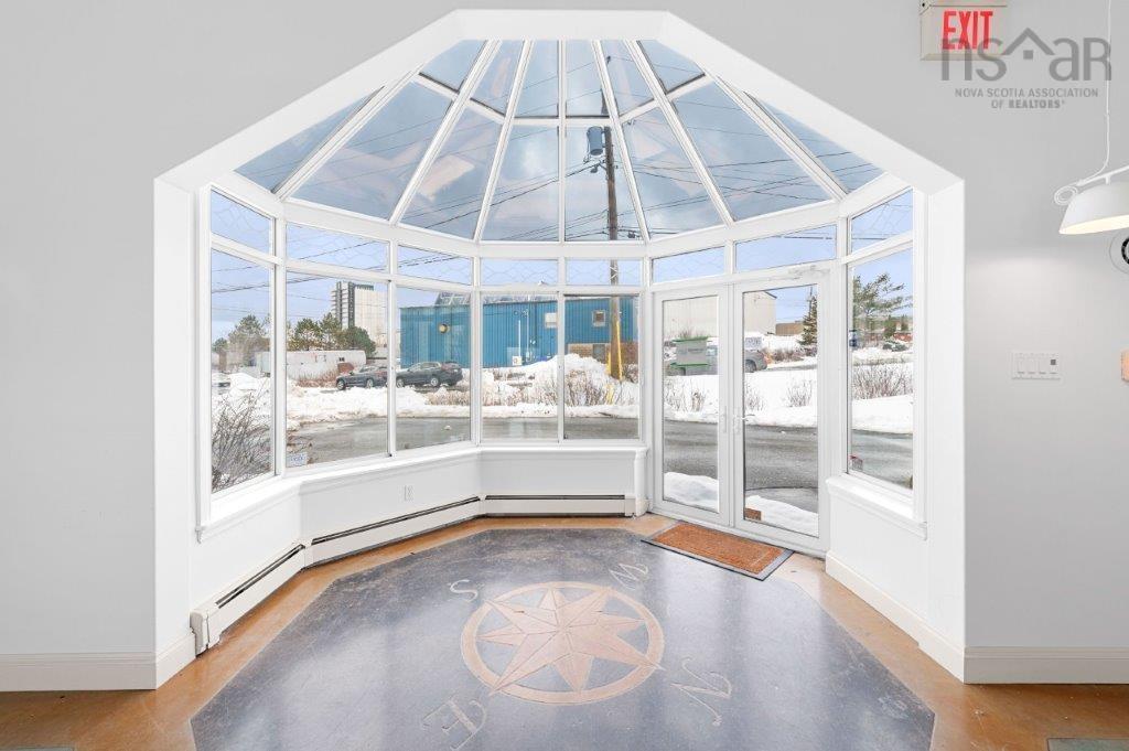 63 Mcquade Lake Crescent, Halifax, NS (MLS 202502715)