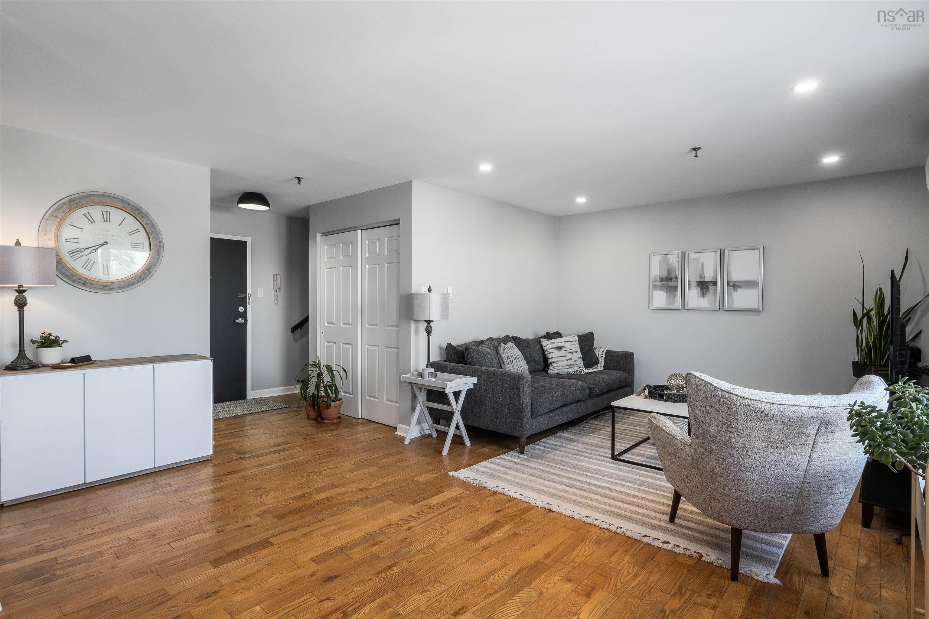 $389,900.00: 203 248 Ross Street, Halifax