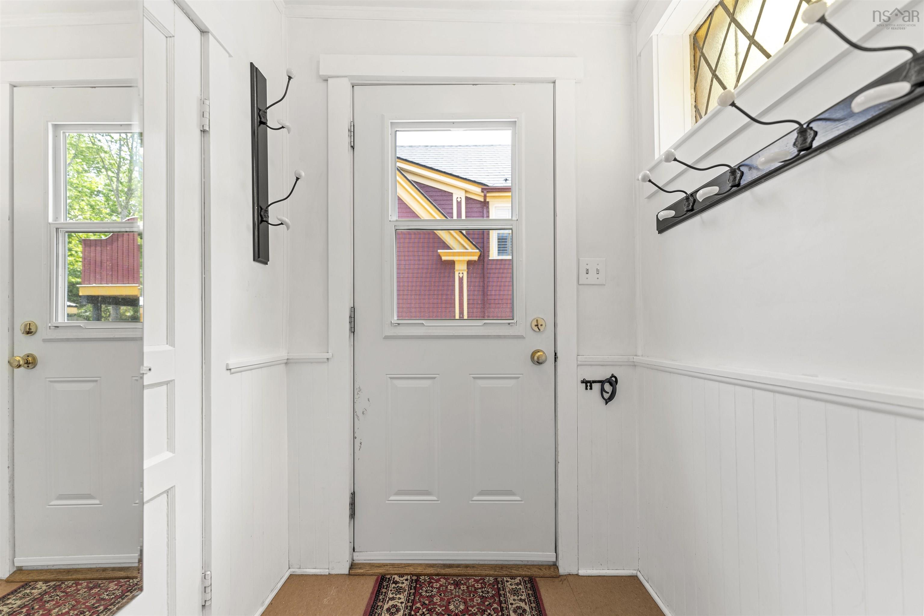 $729,900.00: 590 Main Street, Mahone Bay