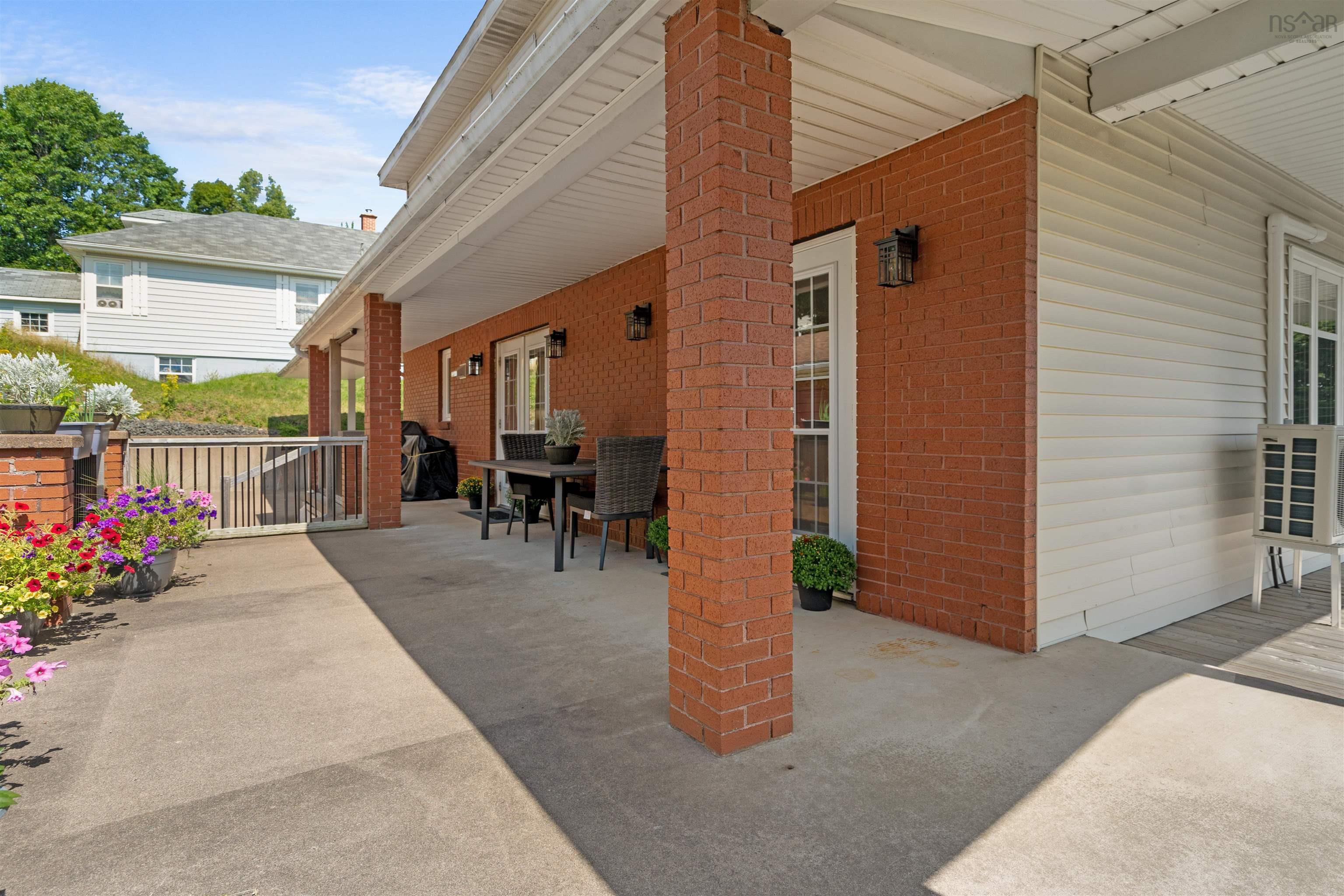 $549,900.00: 16 Second Street, New Glasgow
