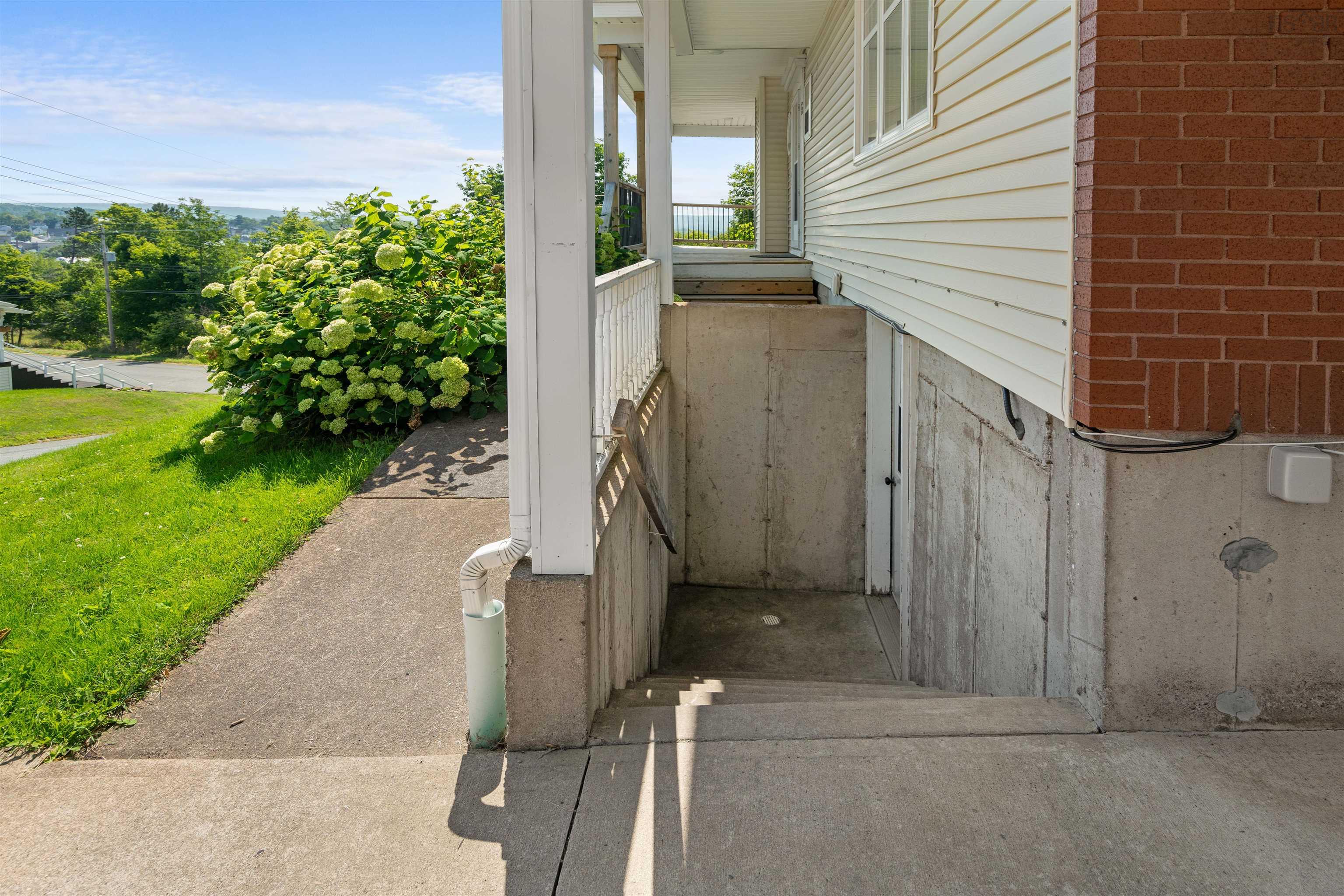 $549,900.00: 16 Second Street, New Glasgow