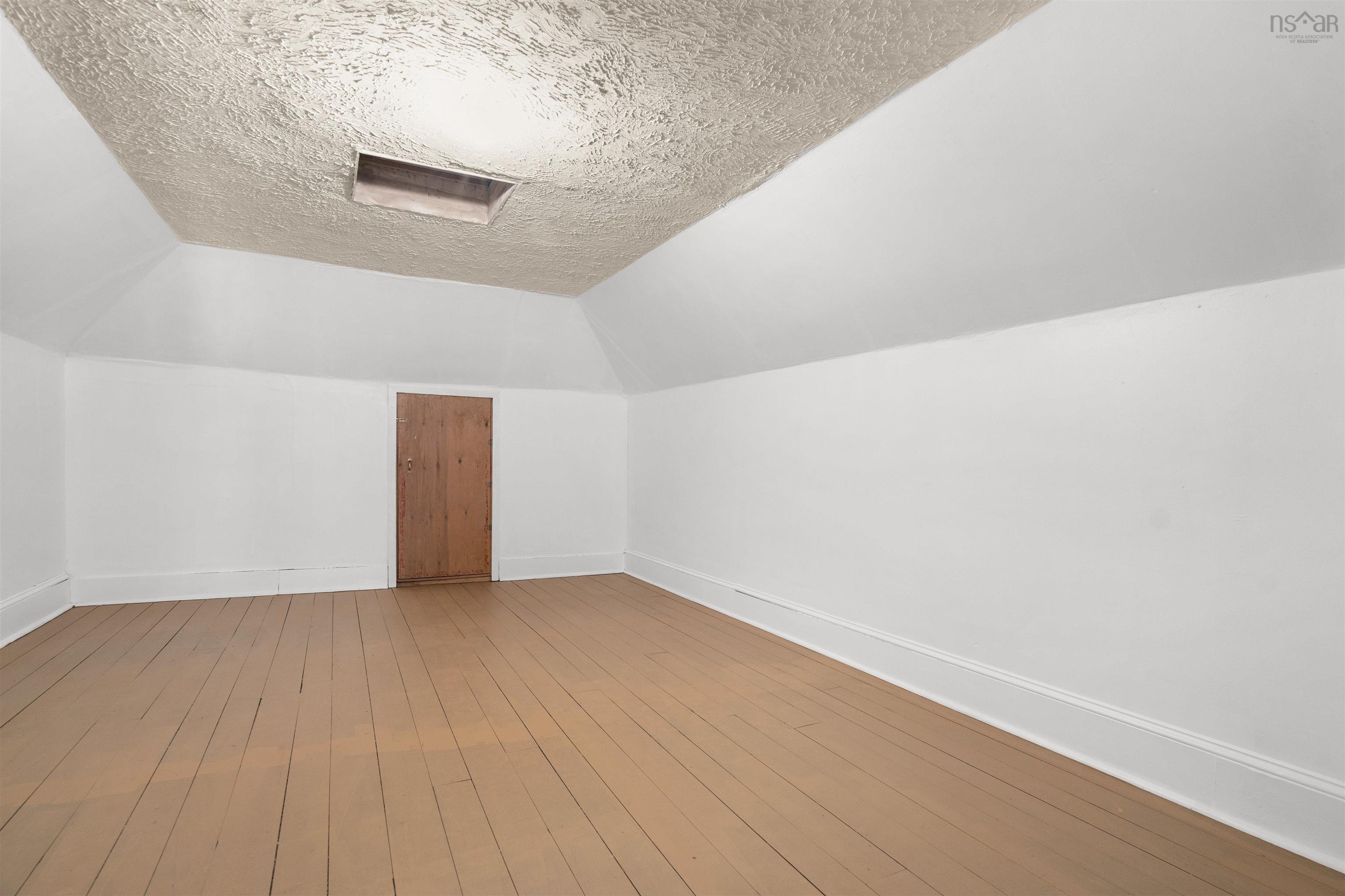 $549,900.00: 16 Second Street, New Glasgow