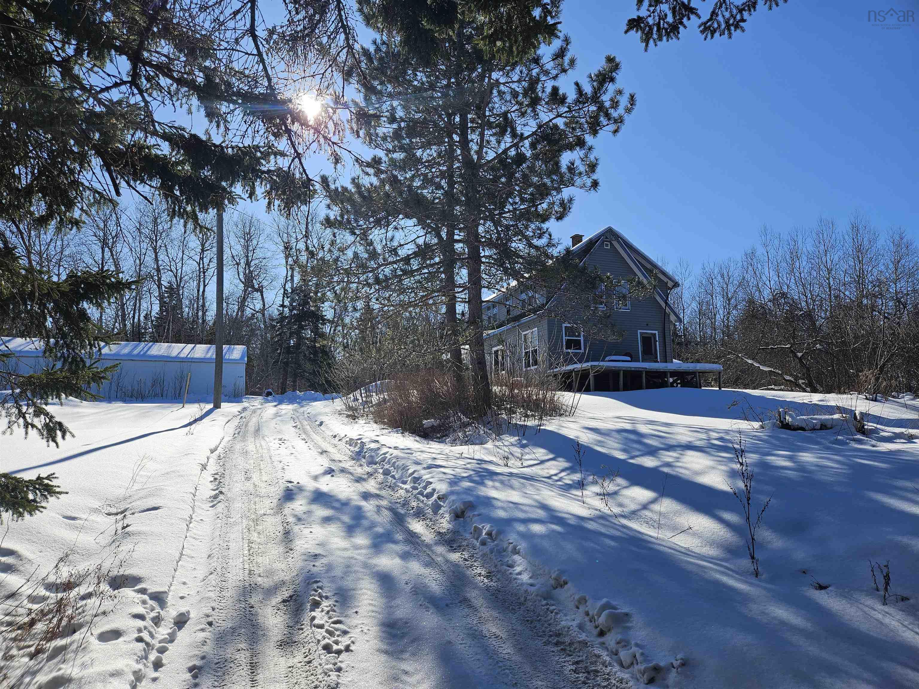 $249,900.00: 8440 Hwy#204 Highway, Birchwood