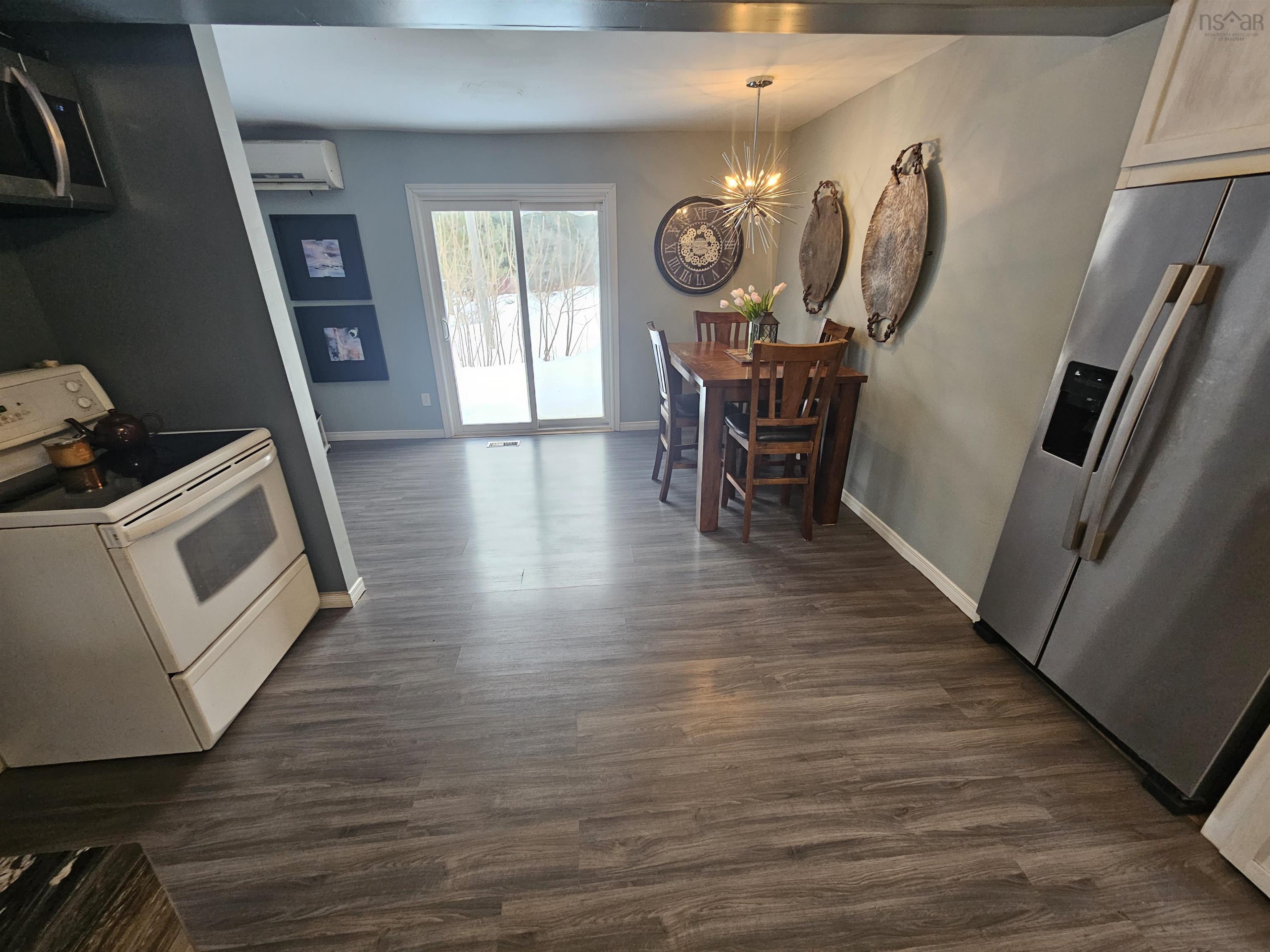 $249,900.00: 8440 Hwy#204 Highway, Birchwood