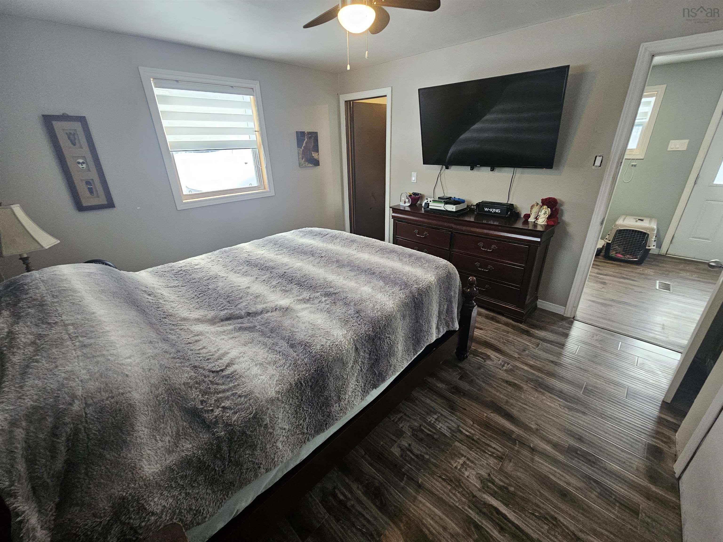 $249,900.00: 8440 Hwy#204 Highway, Birchwood