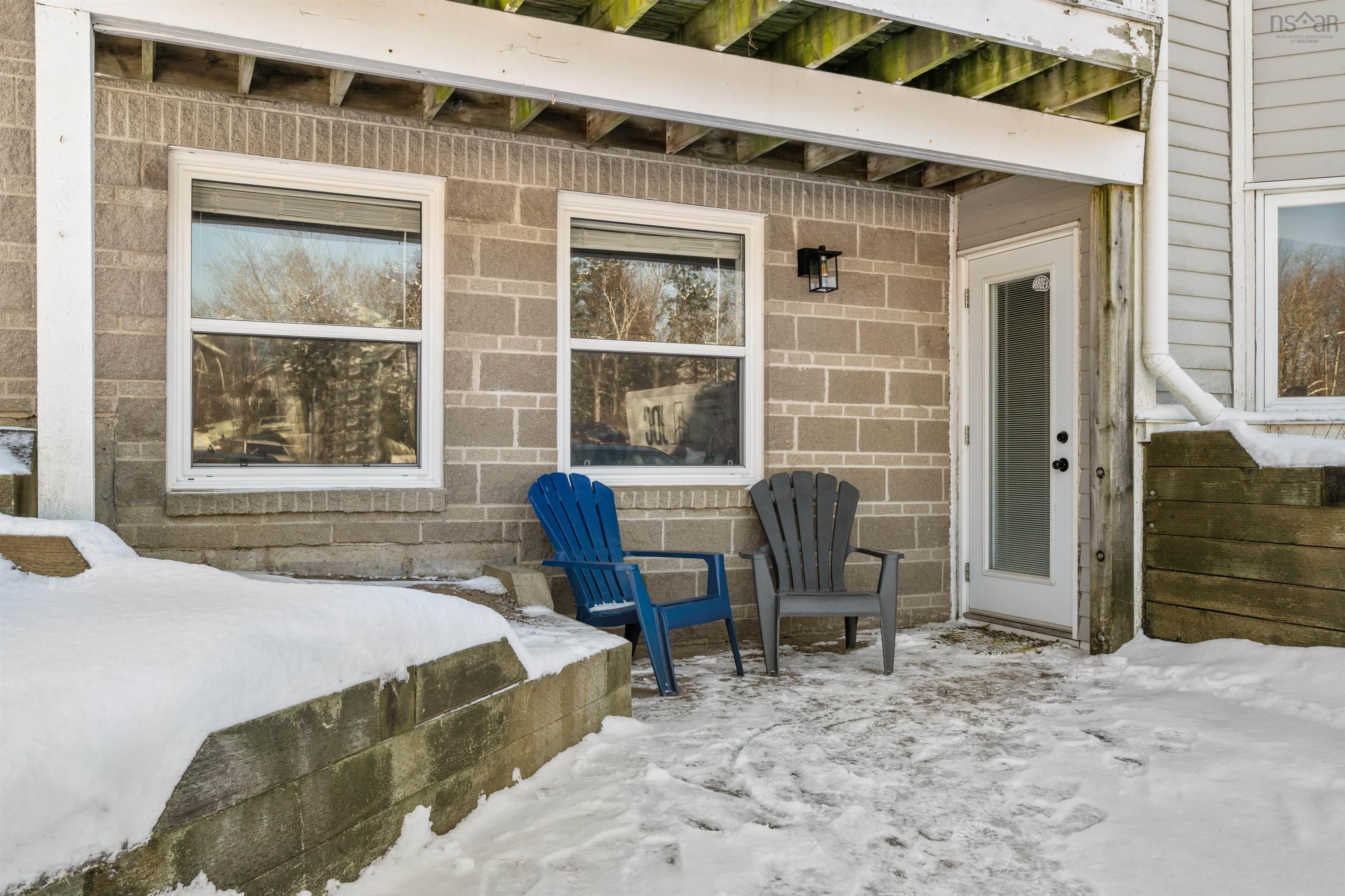 $360,000.00: 114 83 Kearney Lake Road, Kearney Lake