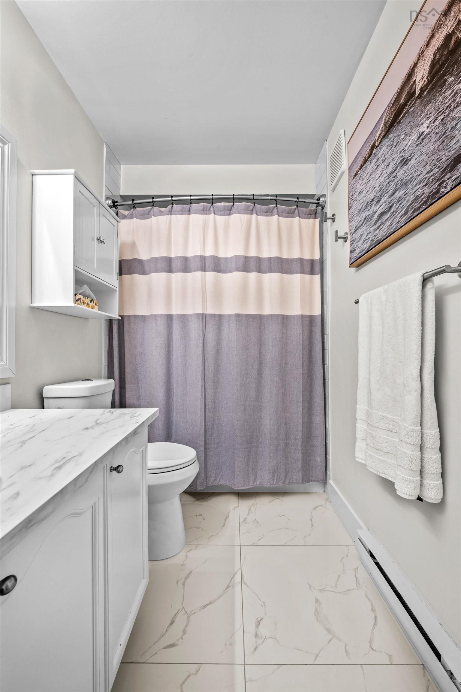 $360,000.00: 114 83 Kearney Lake Road, Kearney Lake