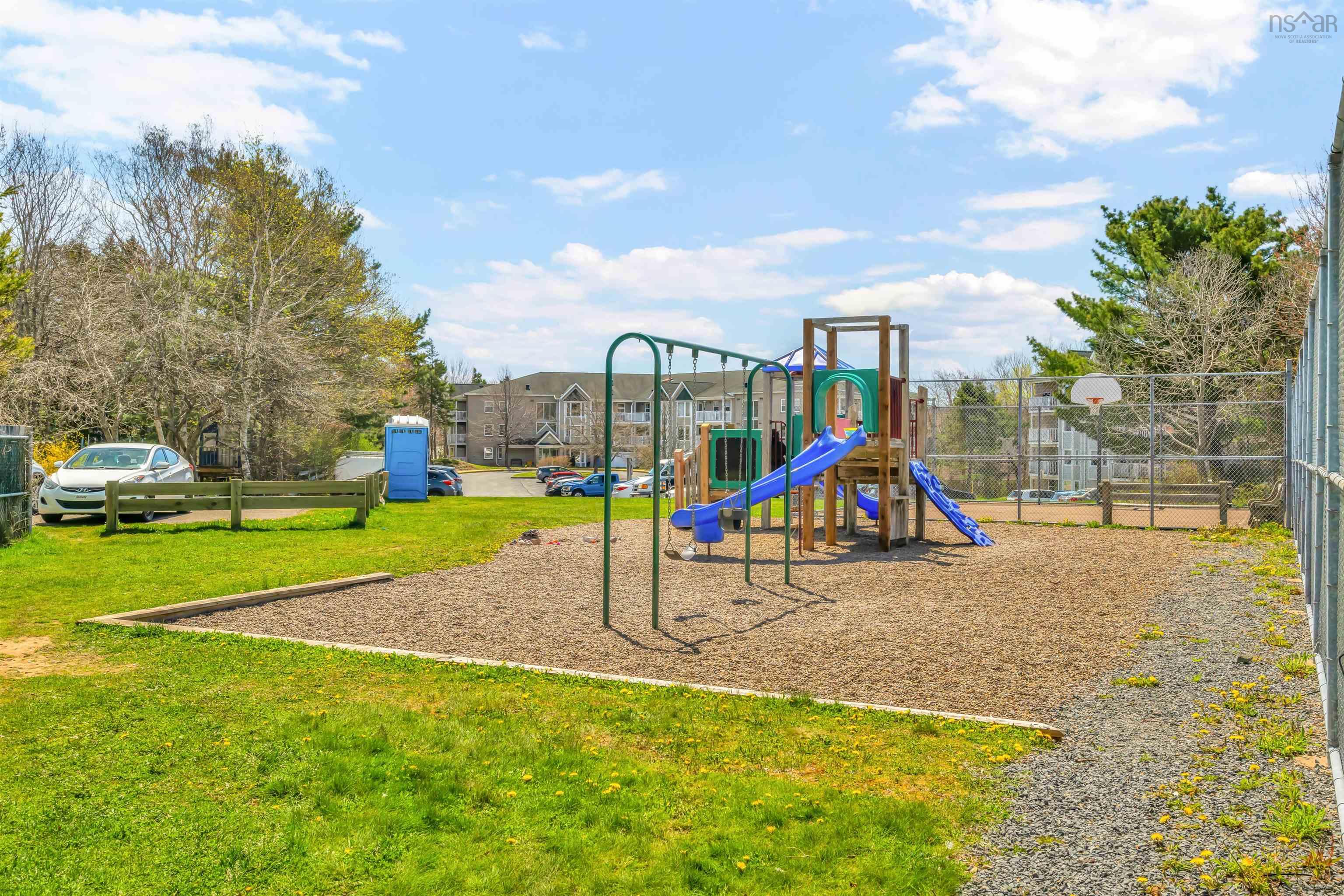 $360,000.00: 114 83 Kearney Lake Road, Kearney Lake