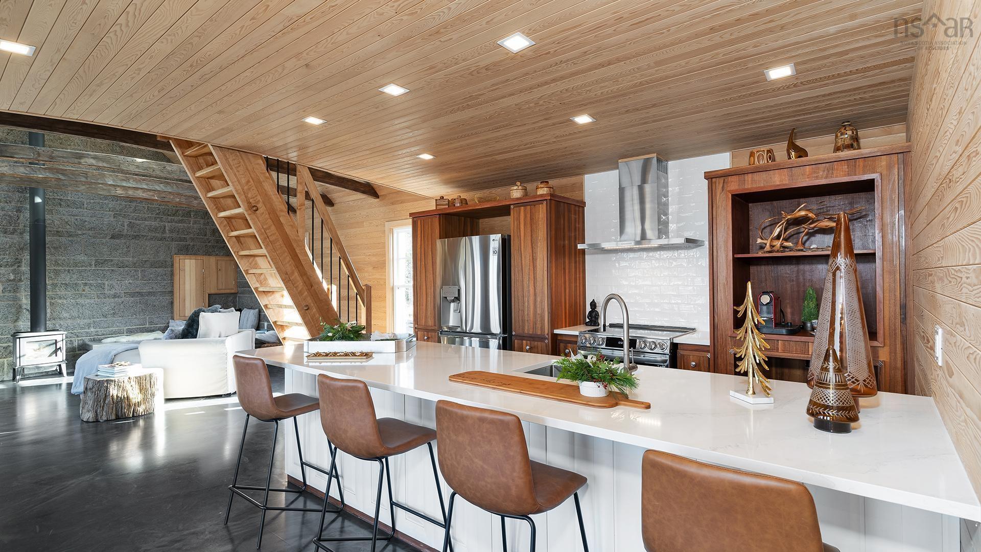 $988,800.00: 317 Stonehurst Road, Stonehurst North