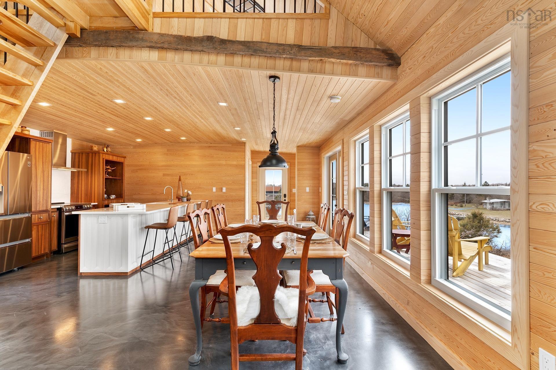 $988,800.00: 317 Stonehurst Road, Stonehurst North