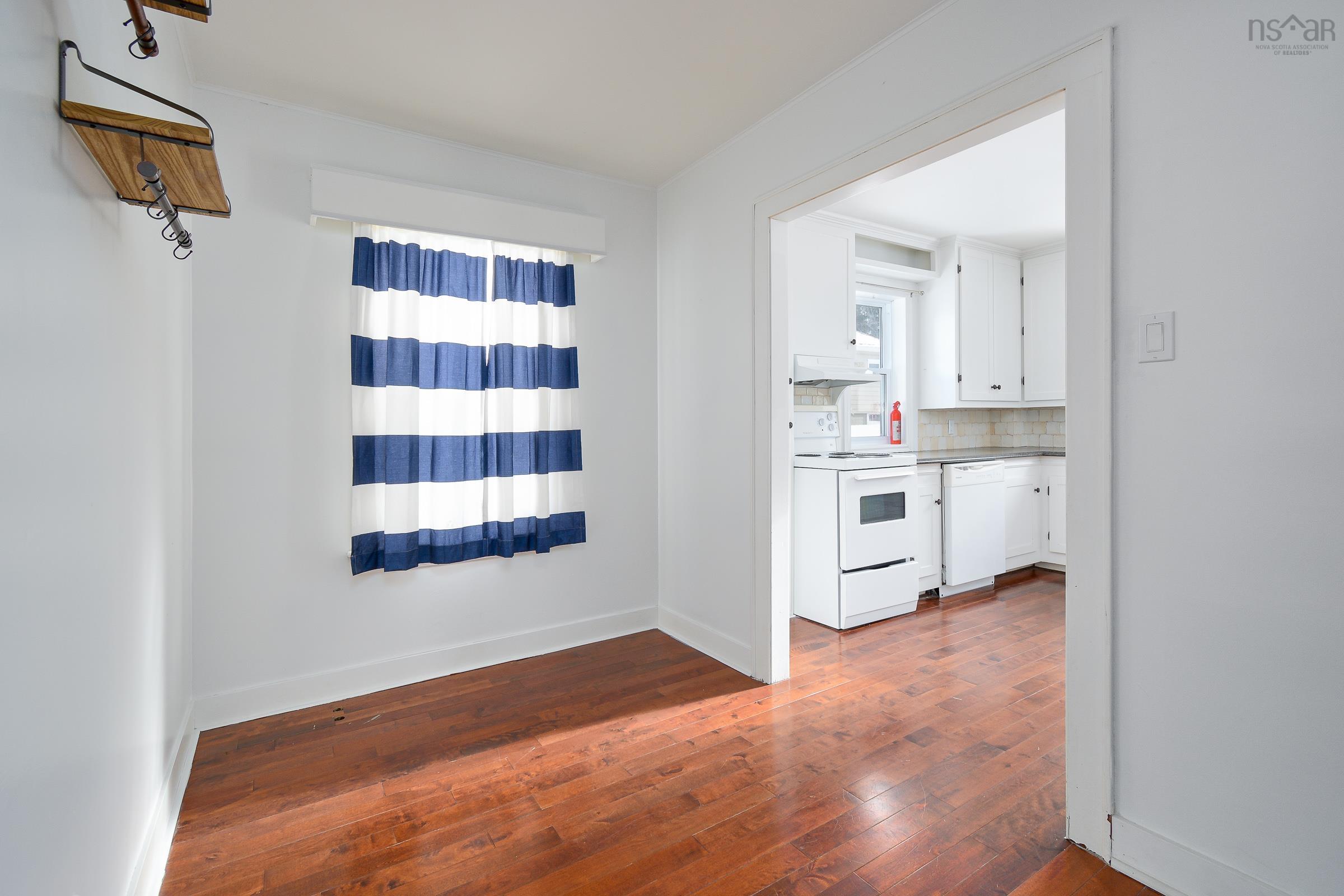 $299,000.00: 1551 Kings Road, Sydney River