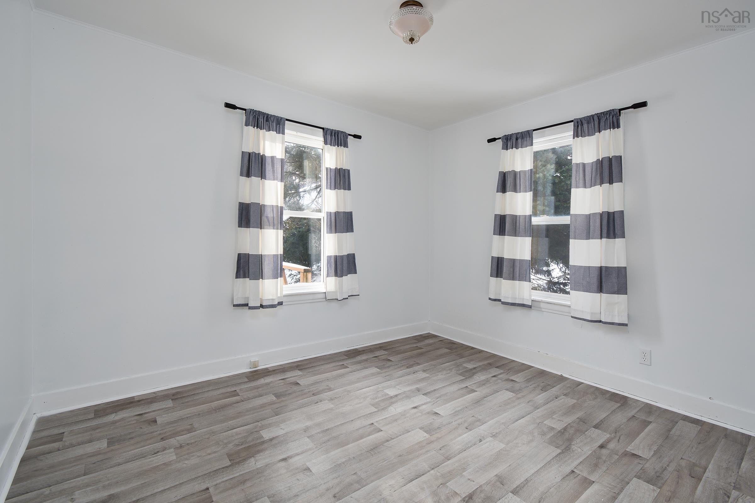 $299,000.00: 1551 Kings Road, Sydney River