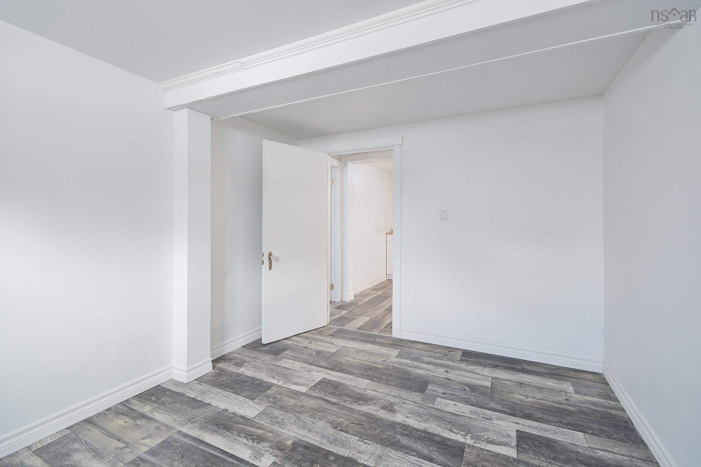 $299,000.00: 1551 Kings Road, Sydney River