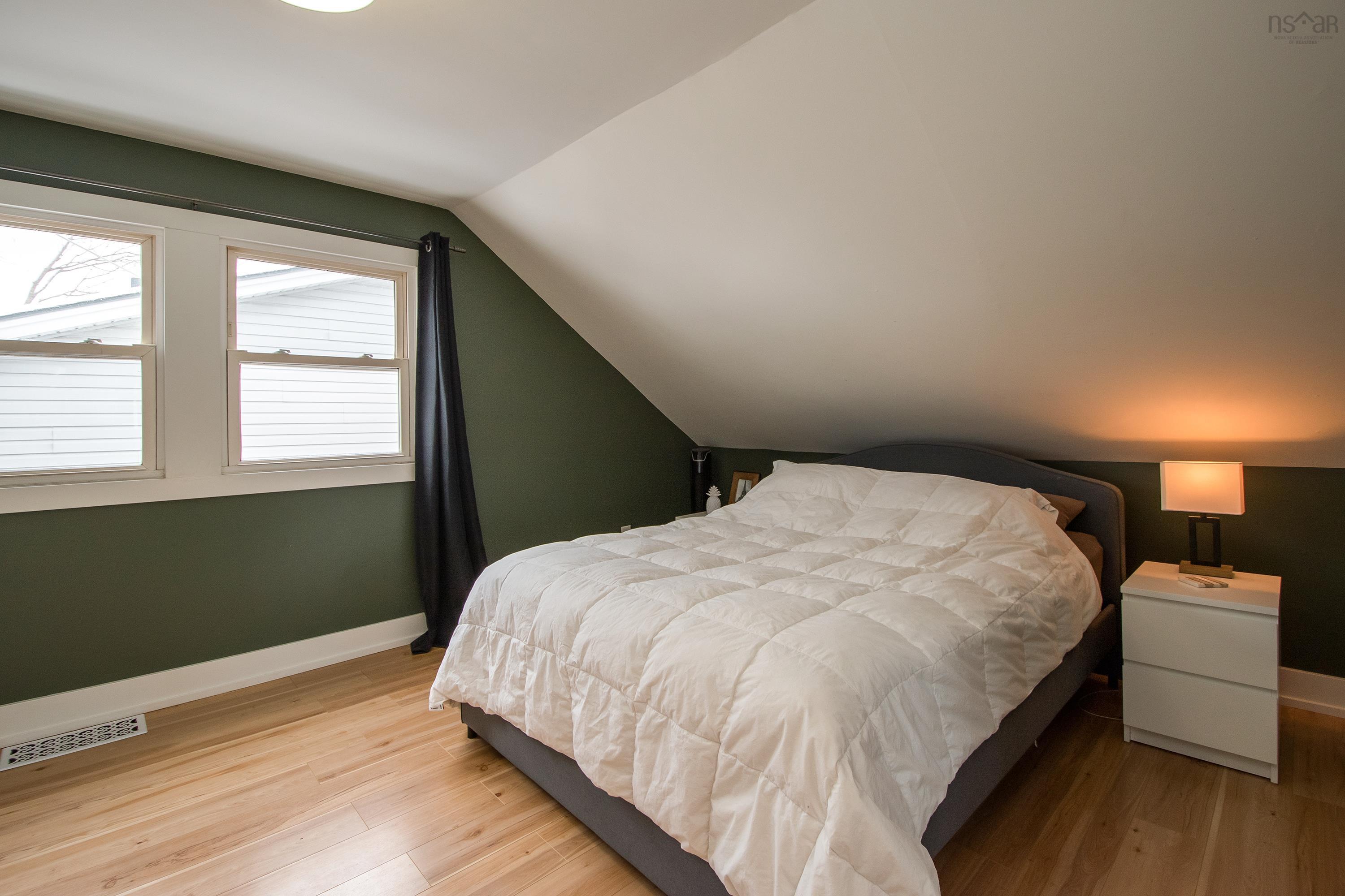 $635,000.00: 6510 Roslyn Road, Halifax