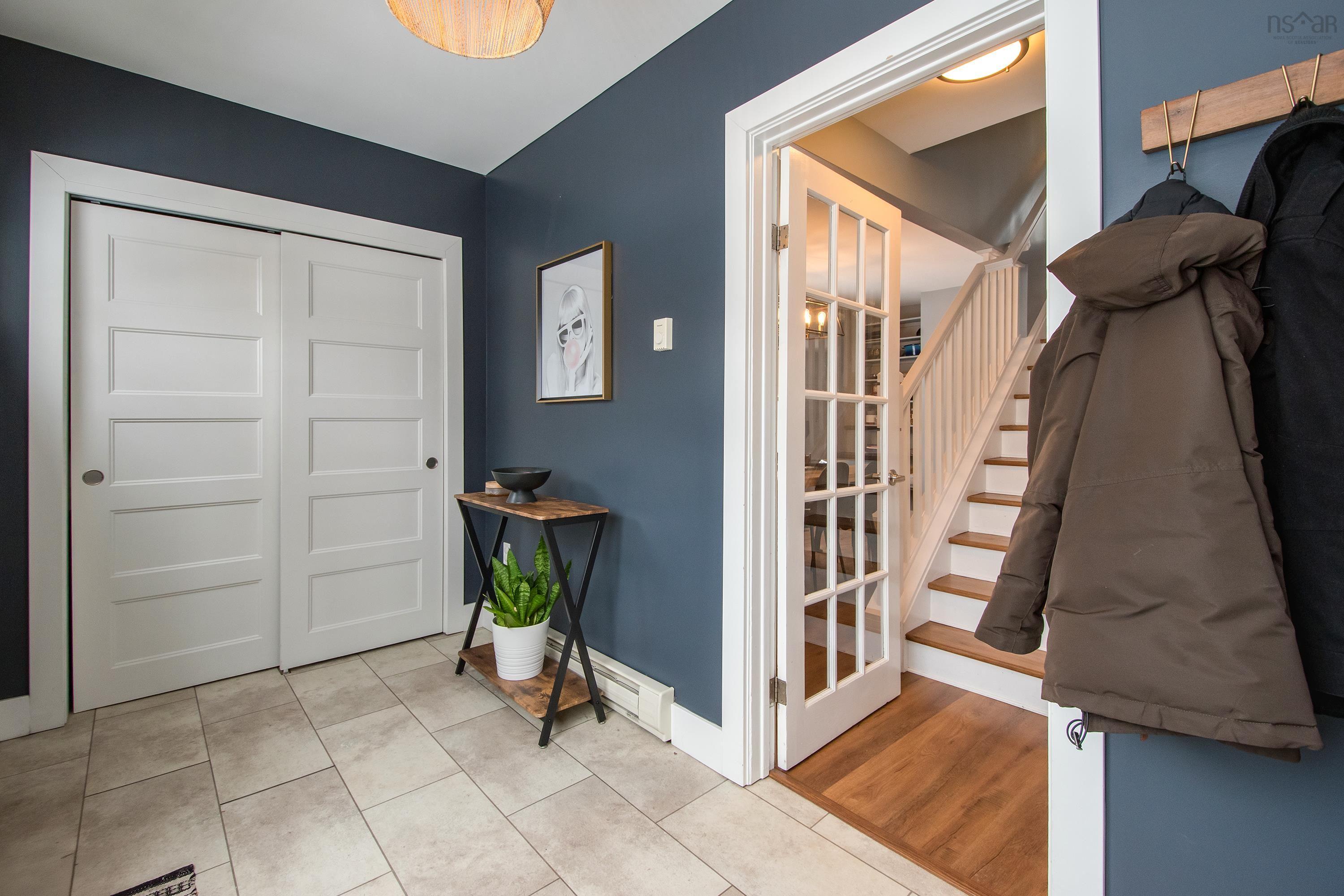 $635,000.00: 6510 Roslyn Road, Halifax