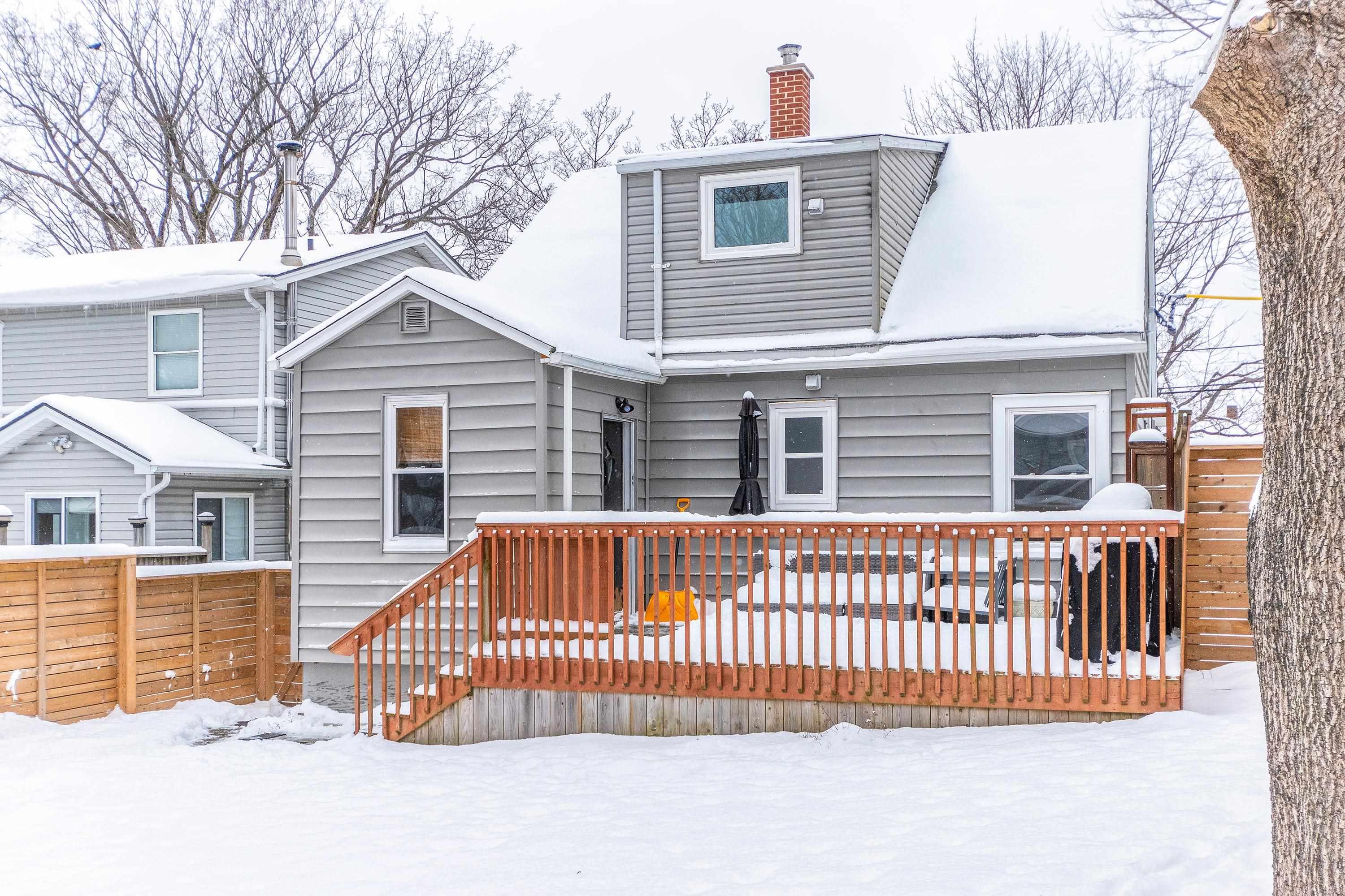 $635,000.00: 6510 Roslyn Road, Halifax