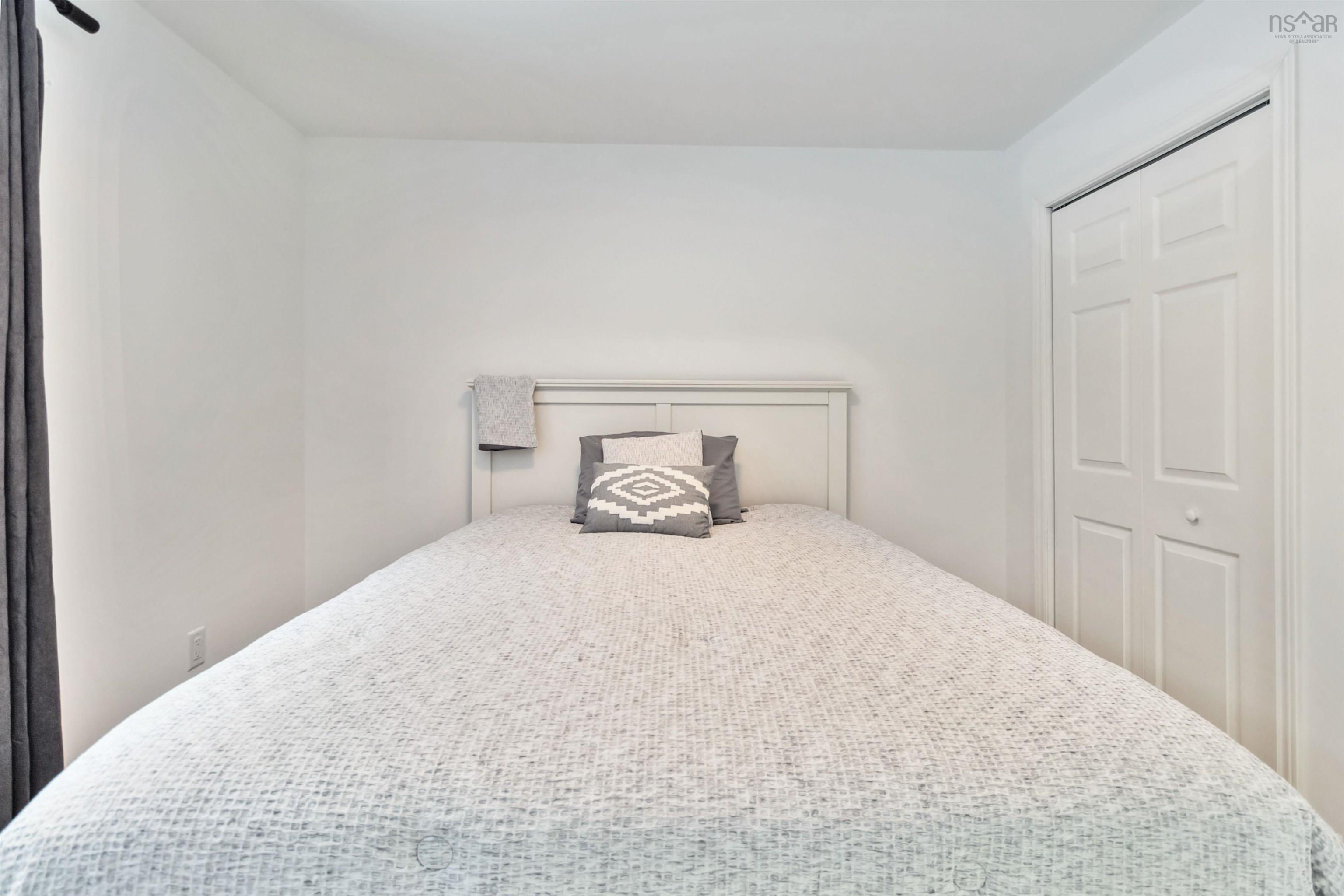 $369,900.00: 19 Marie Avenue, Bridgewater