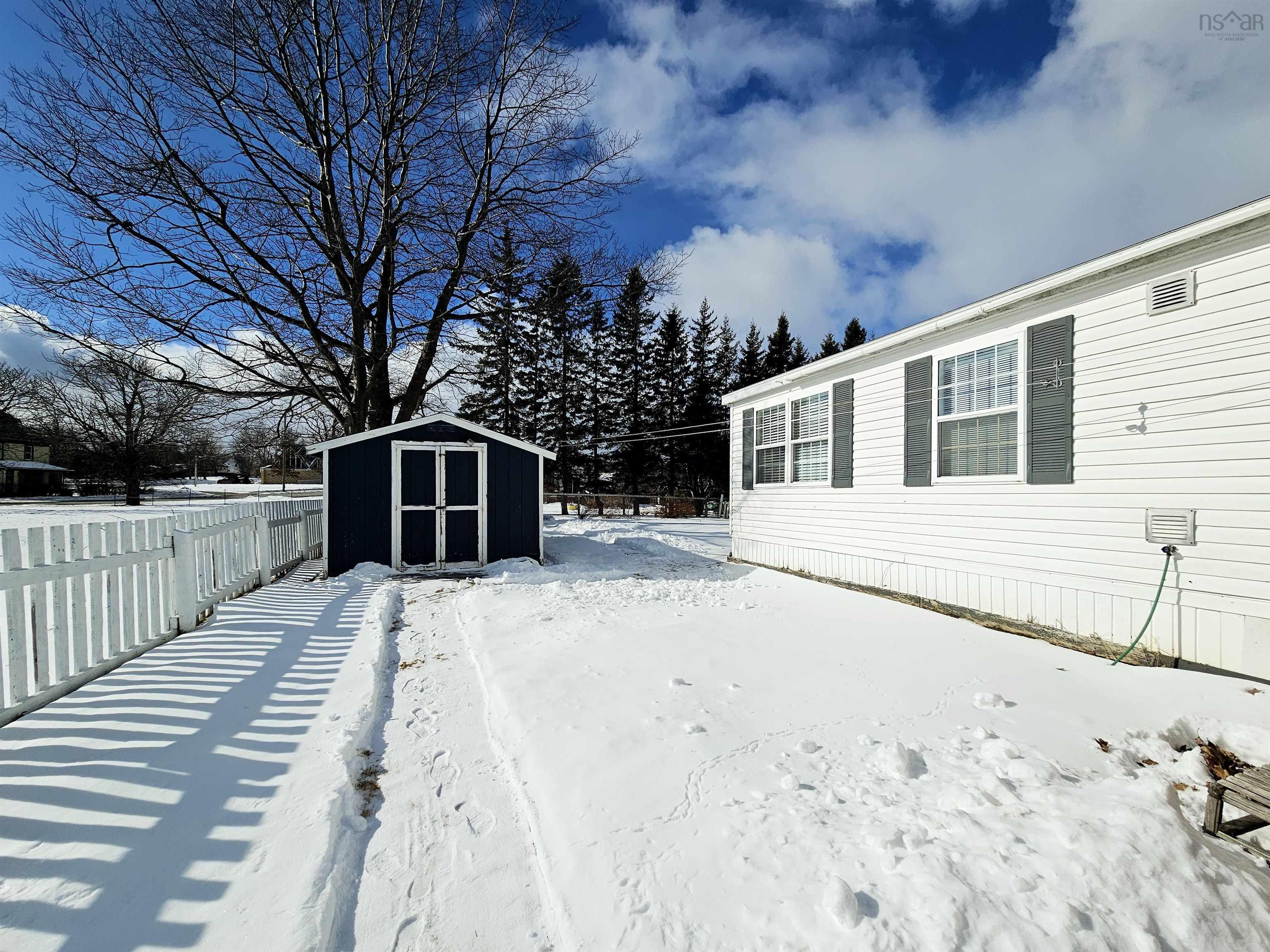 $134,900.00: 11 Vickers Lane, Sydney Mines