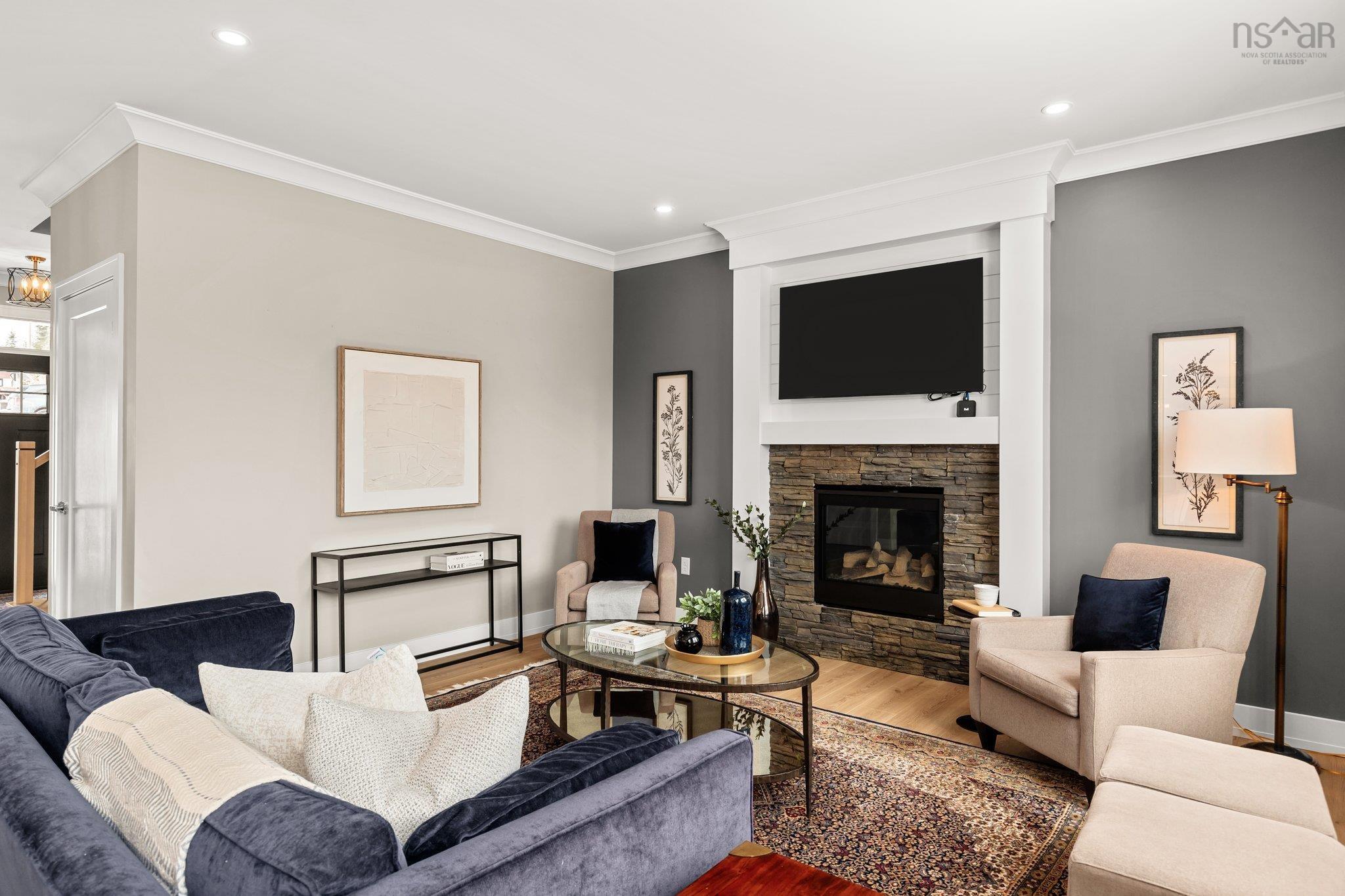 $1,225,000.00: 210 Azure Court, Middle Sackville