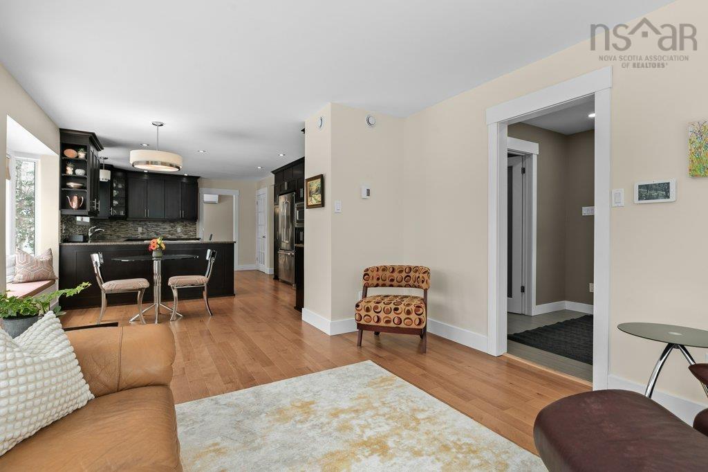 $699,000.00: 2 Kingsway Drive, Stillwater Lake