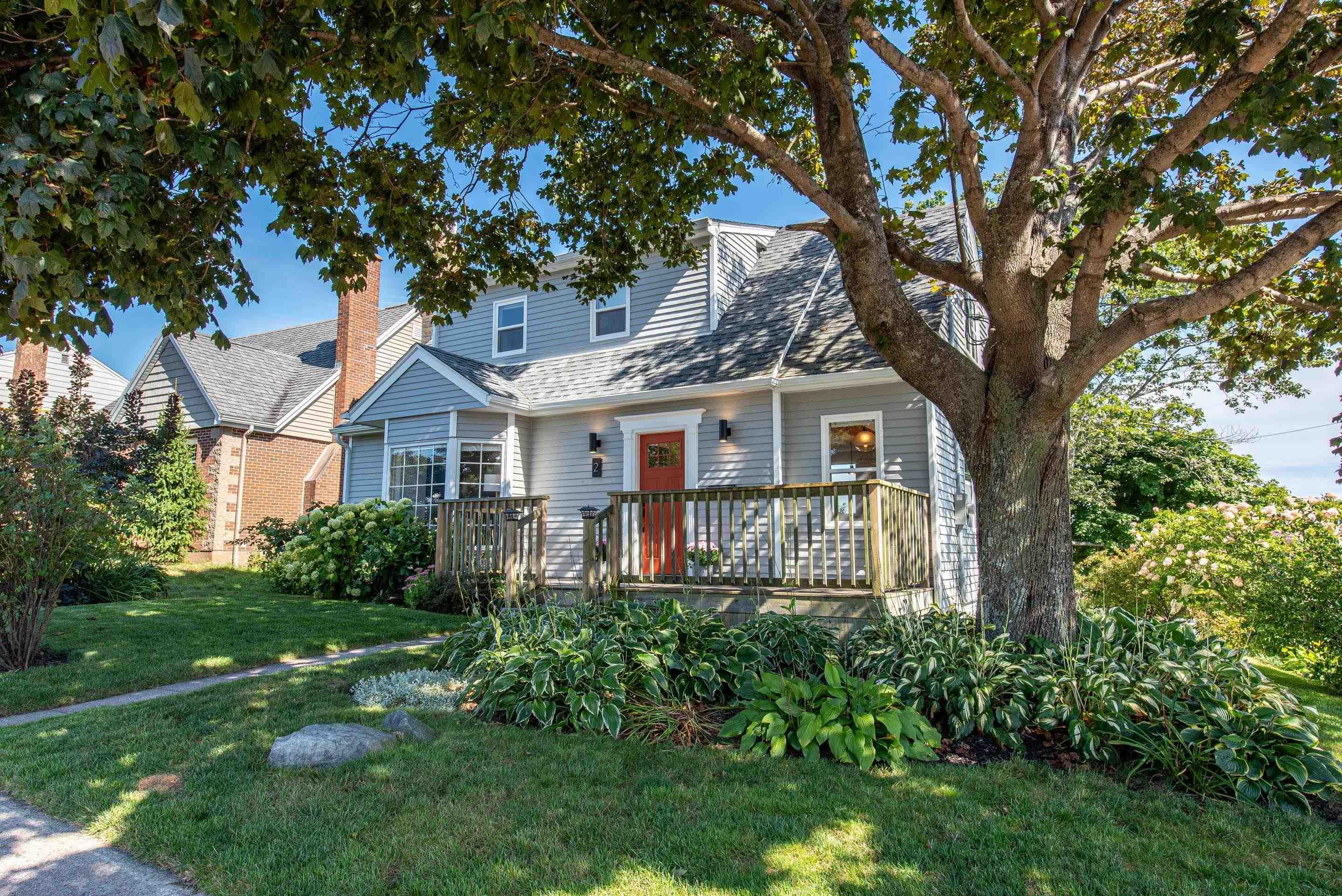 $569,000.00: 2 Scott Street, Dartmouth