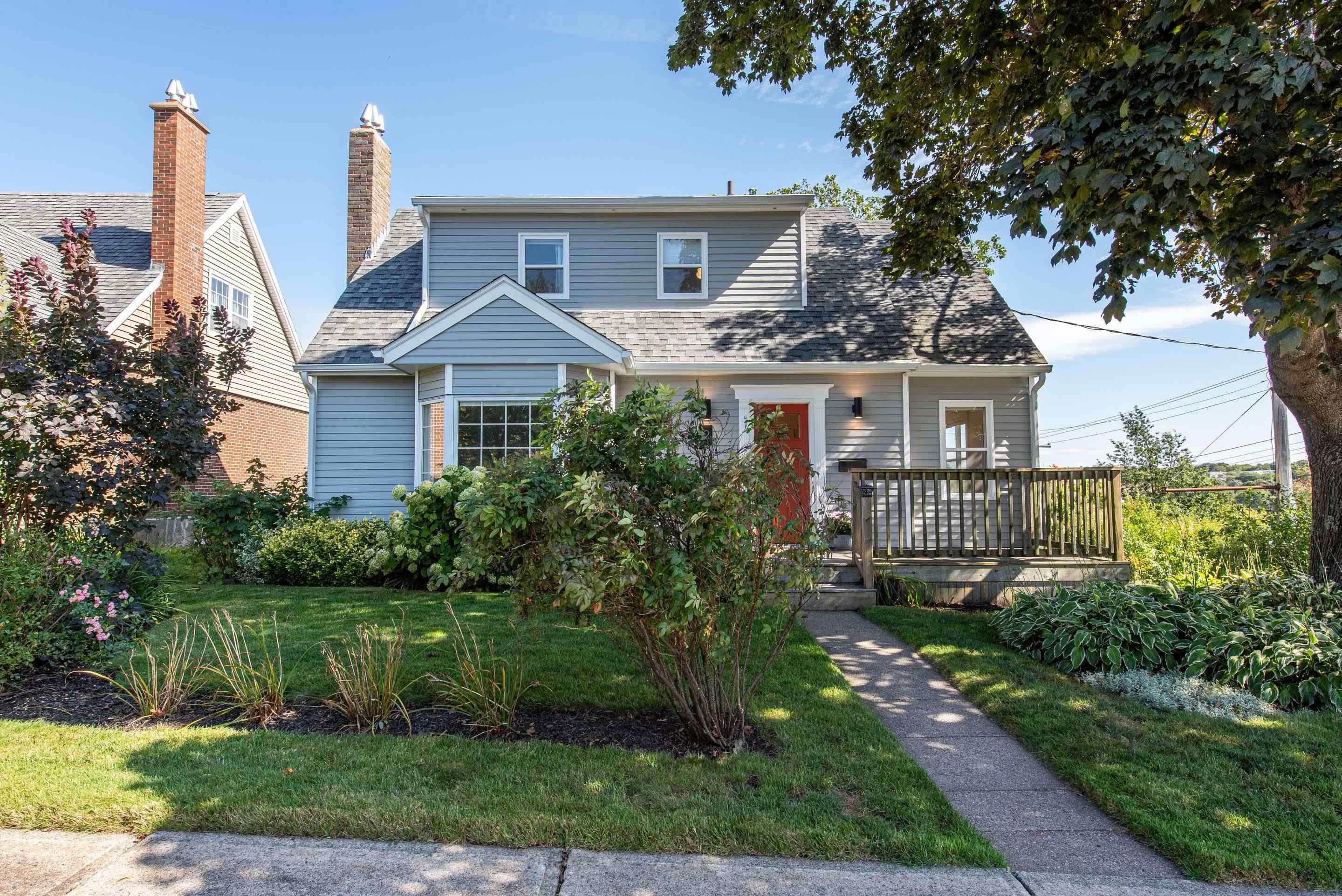 $569,000.00: 2 Scott Street, Dartmouth