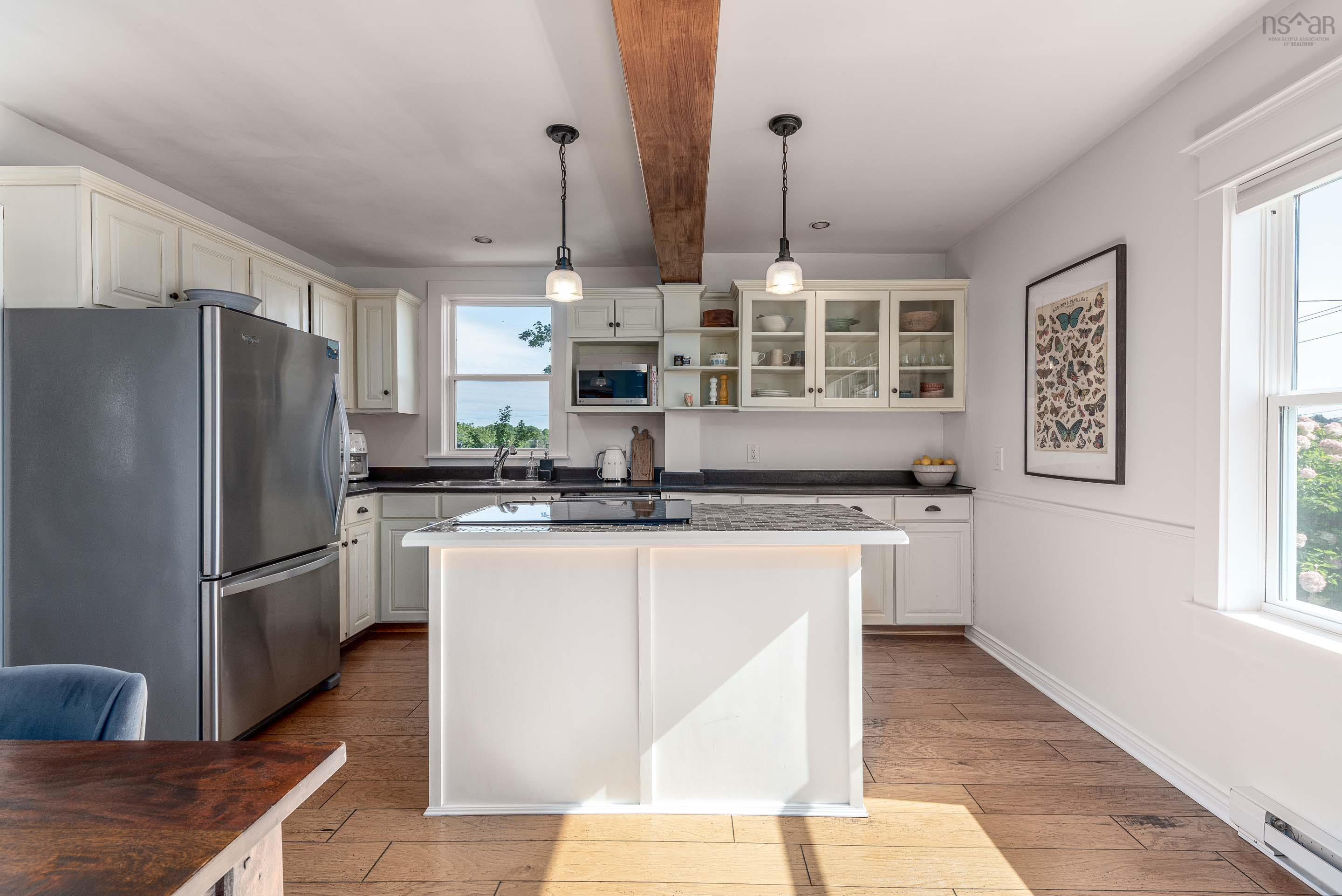 $569,000.00: 2 Scott Street, Dartmouth