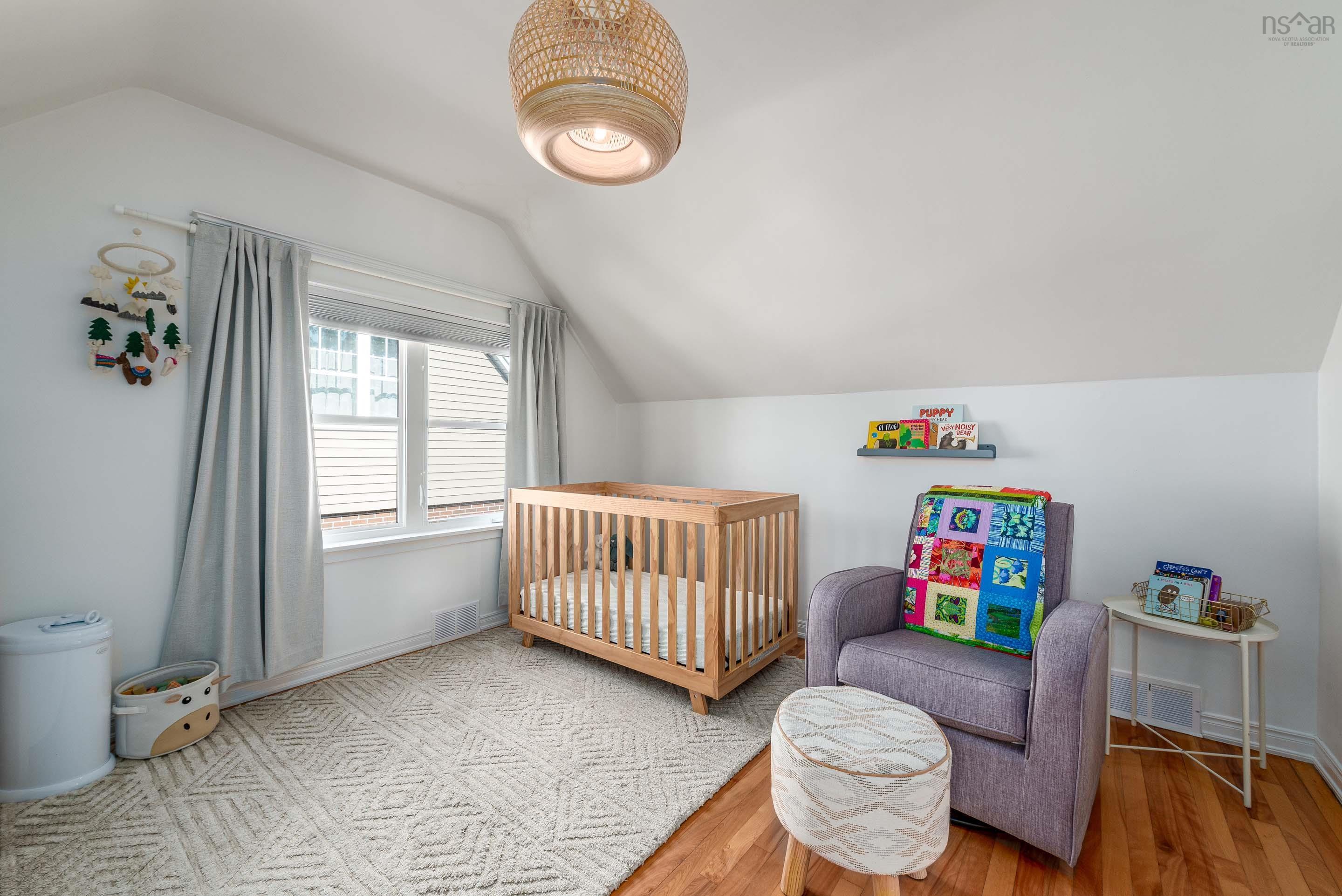 $569,000.00: 2 Scott Street, Dartmouth