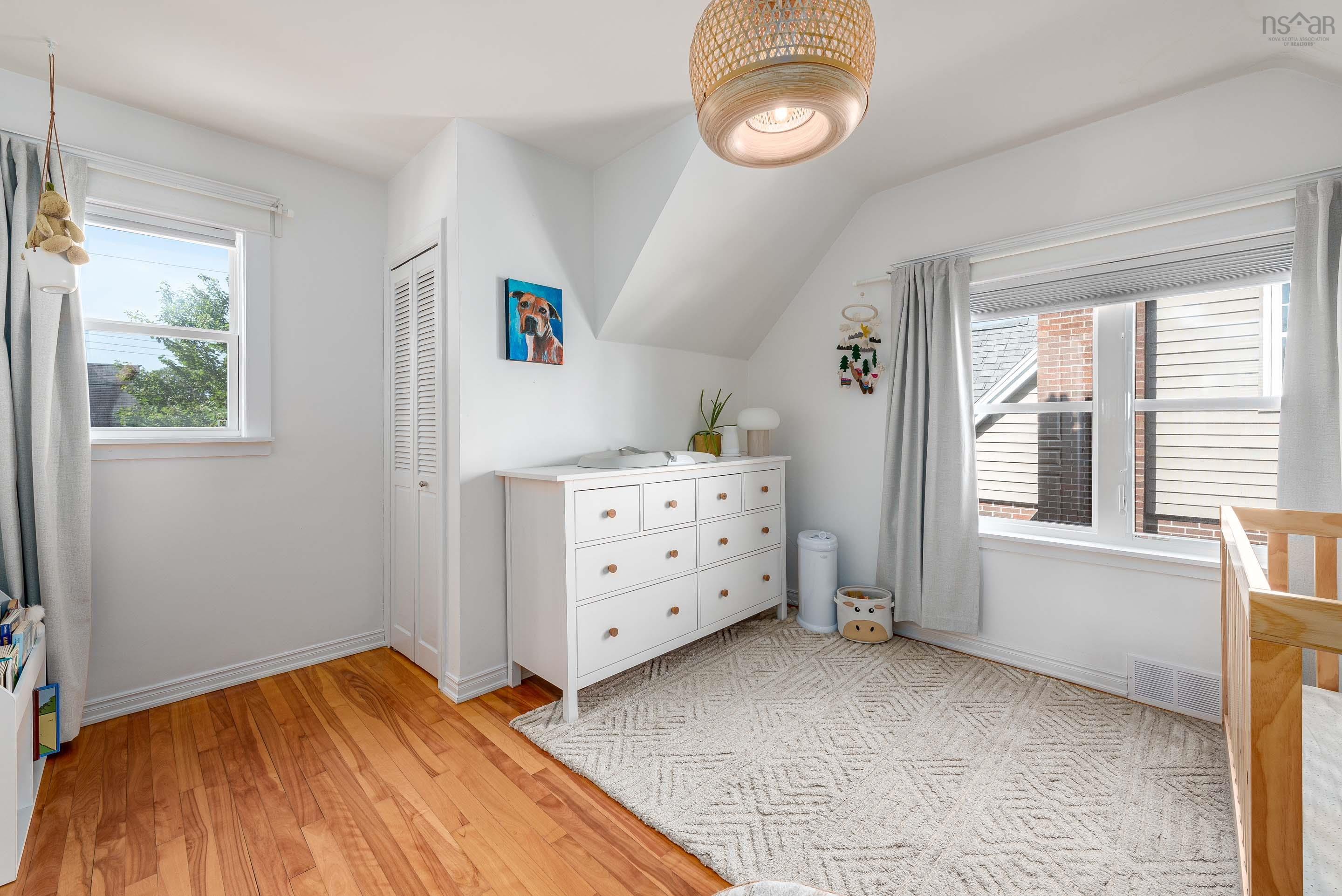 $569,000.00: 2 Scott Street, Dartmouth