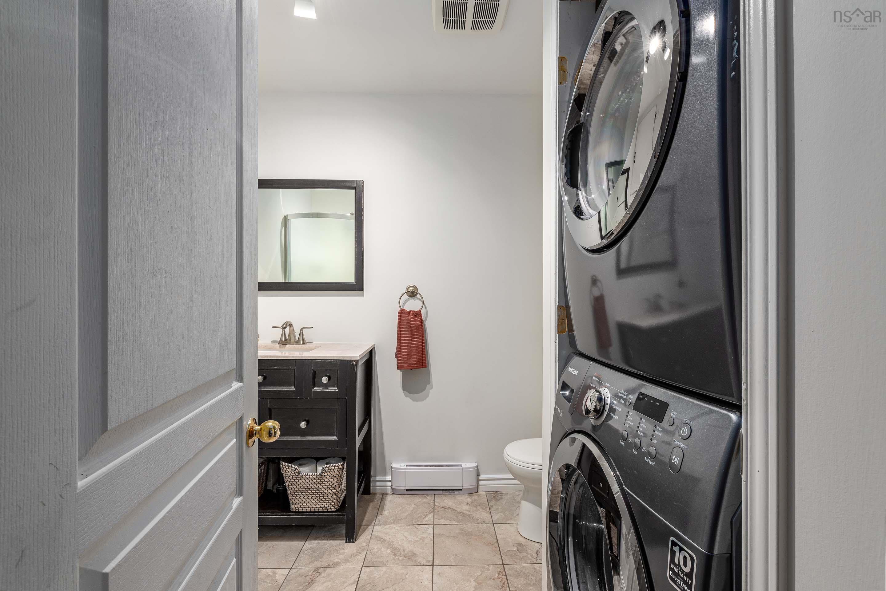 $569,000.00: 2 Scott Street, Dartmouth