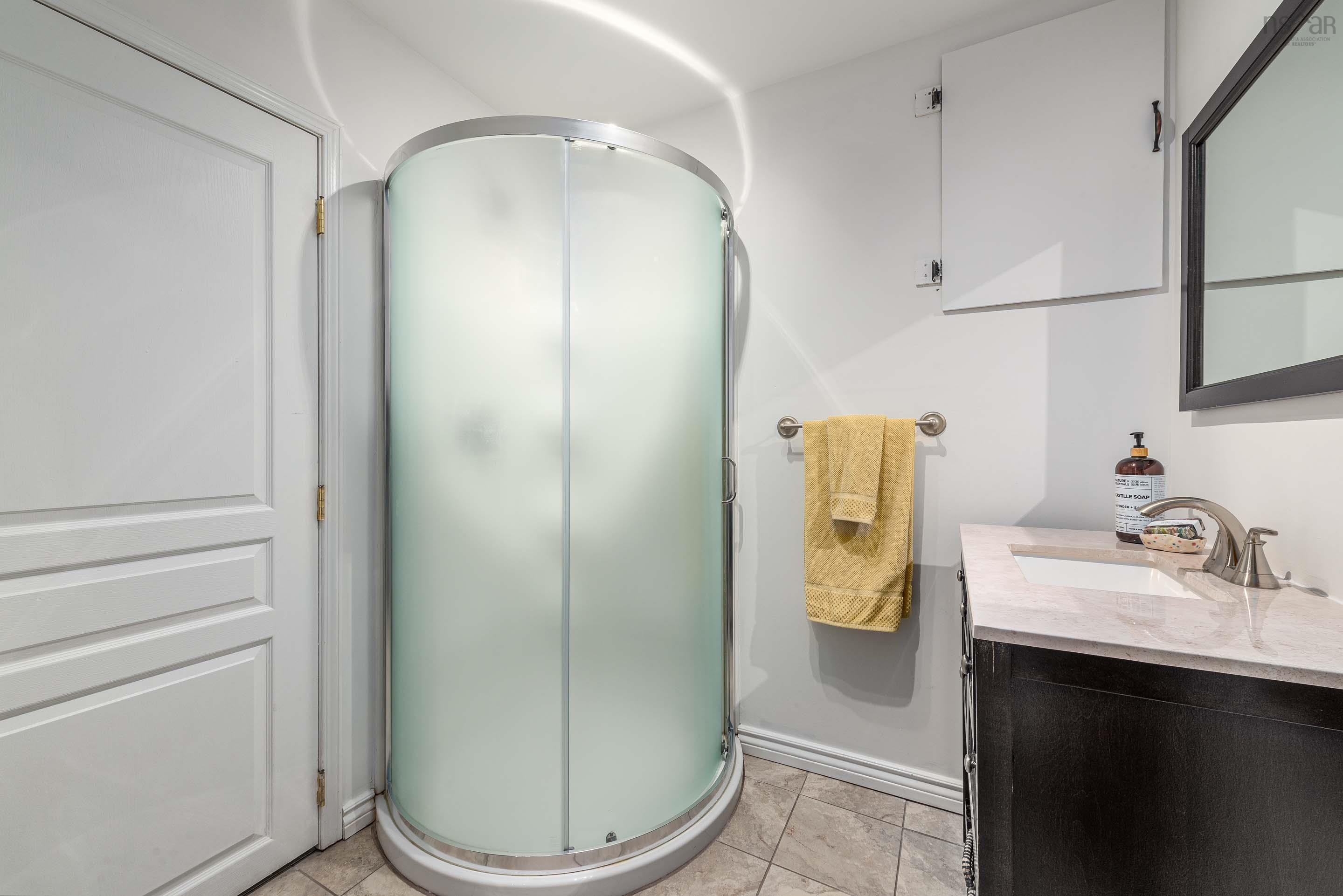$569,000.00: 2 Scott Street, Dartmouth