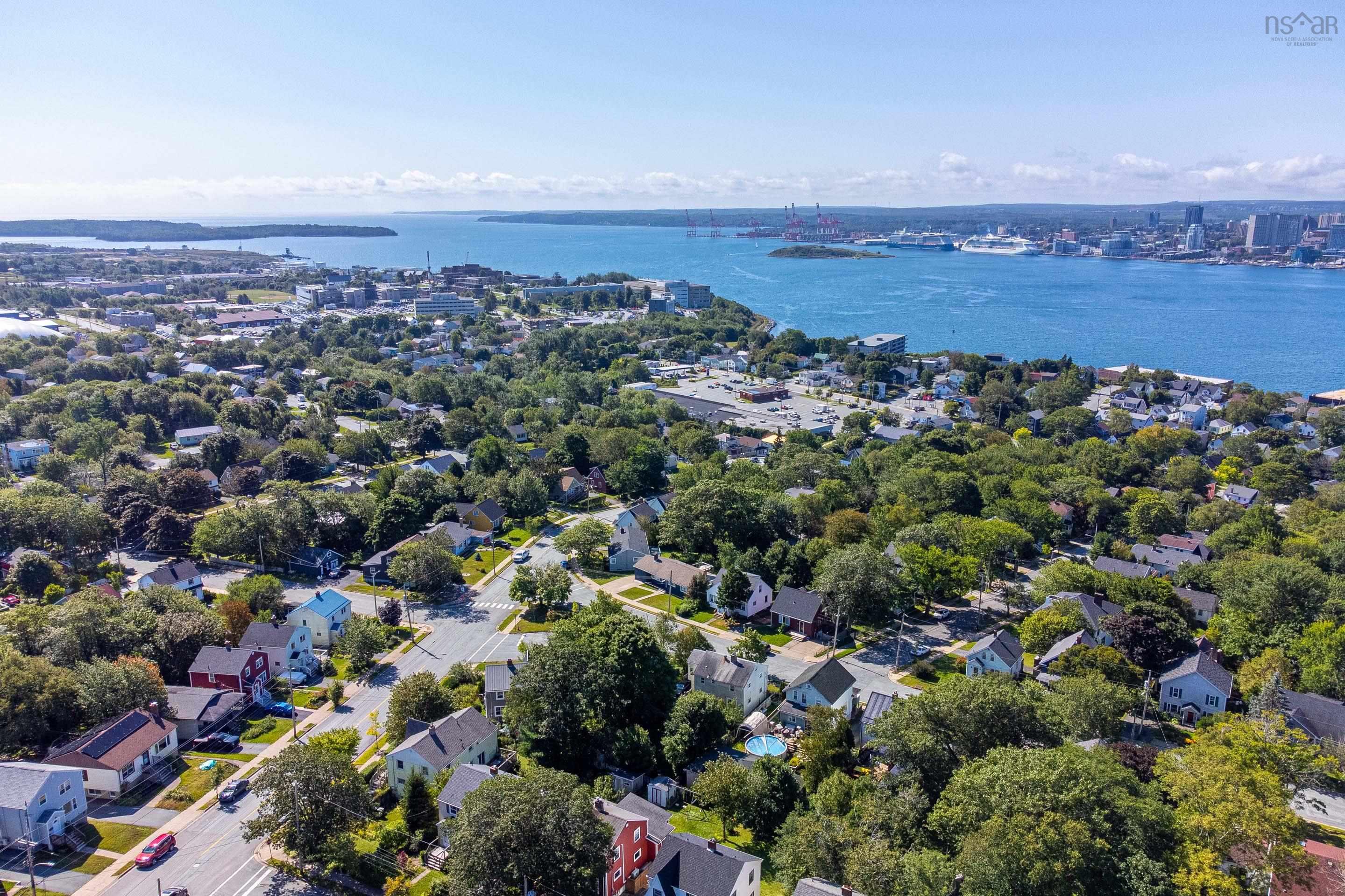 $569,000.00: 2 Scott Street, Dartmouth