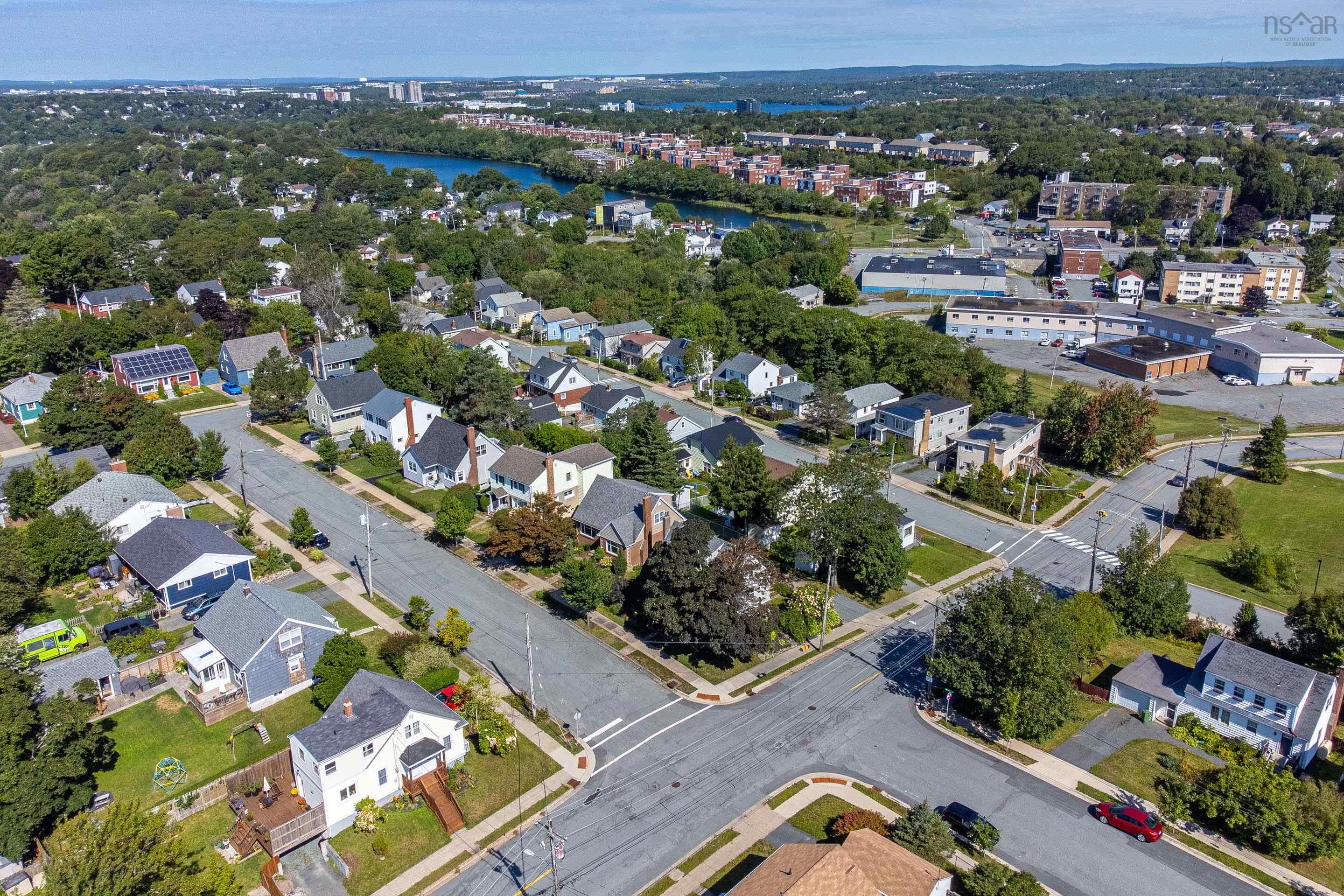 $569,000.00: 2 Scott Street, Dartmouth