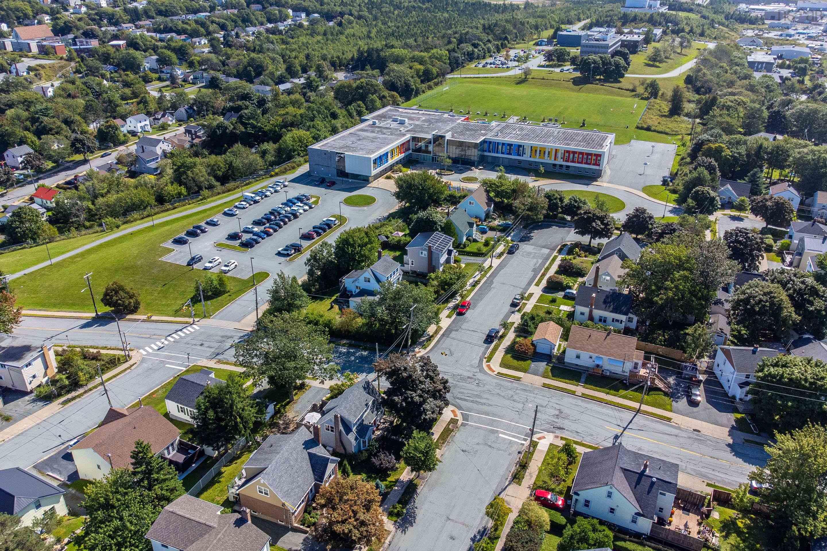 $569,000.00: 2 Scott Street, Dartmouth