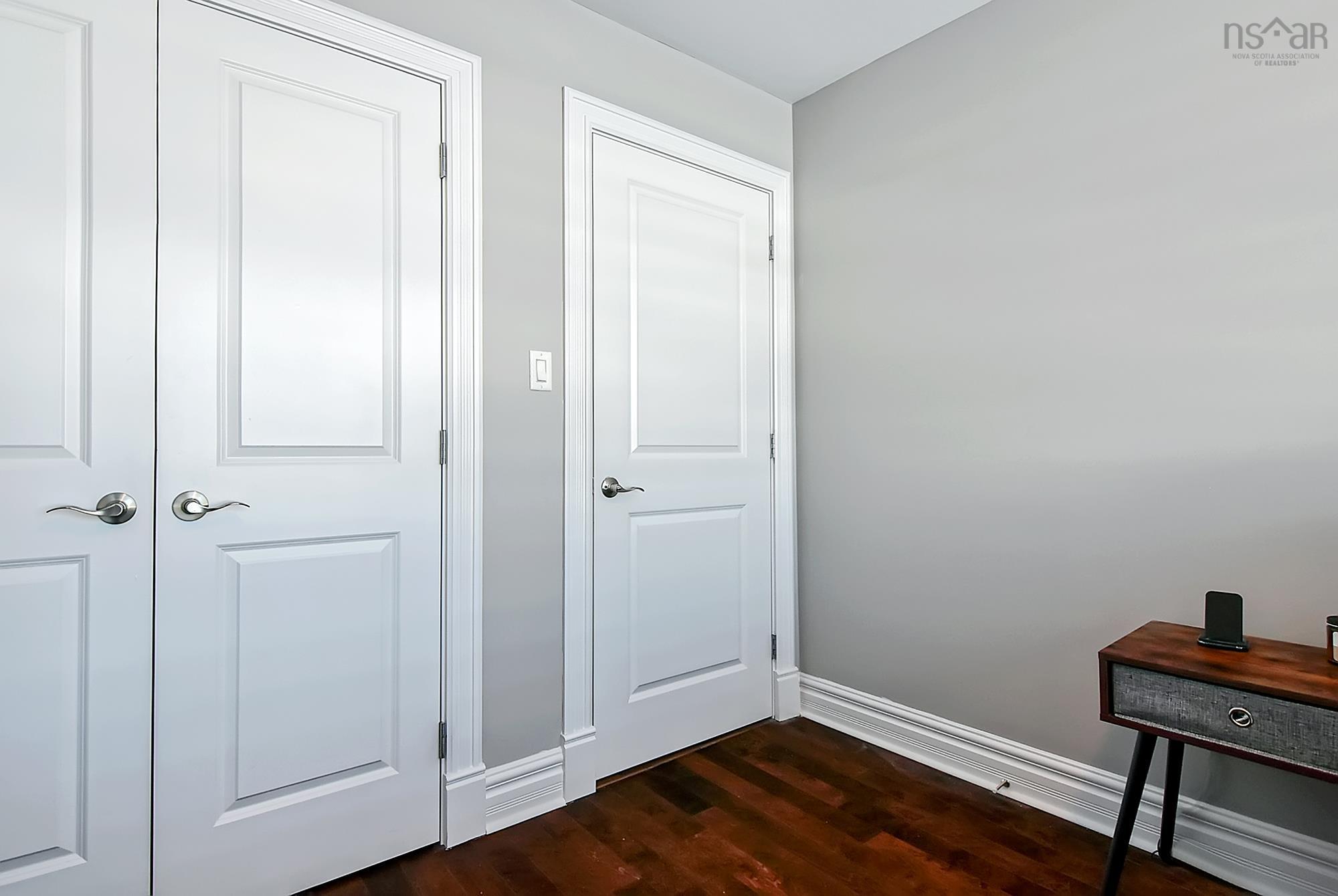 $464,900.00: 411 89 Pebblecreek Crescent, Dartmouth