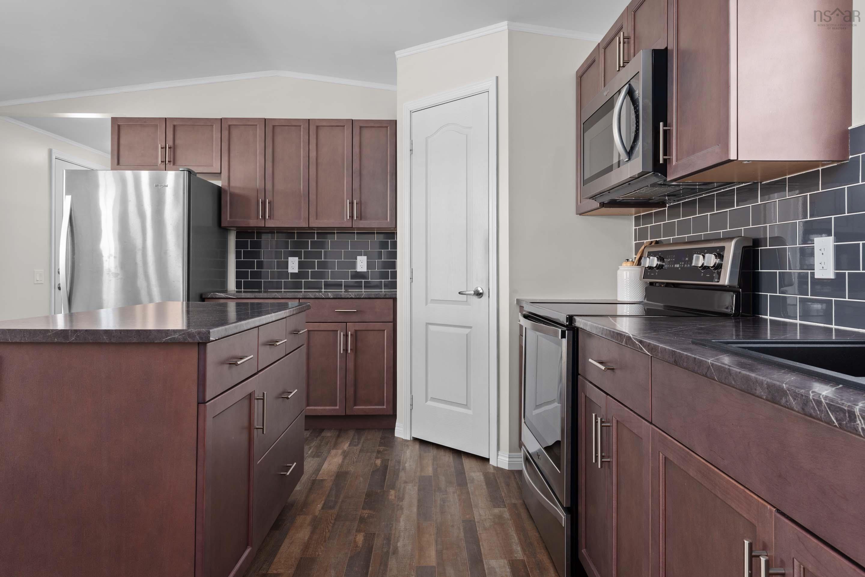 $279,900.00: 276 Parklane Drive, Lower Sackville