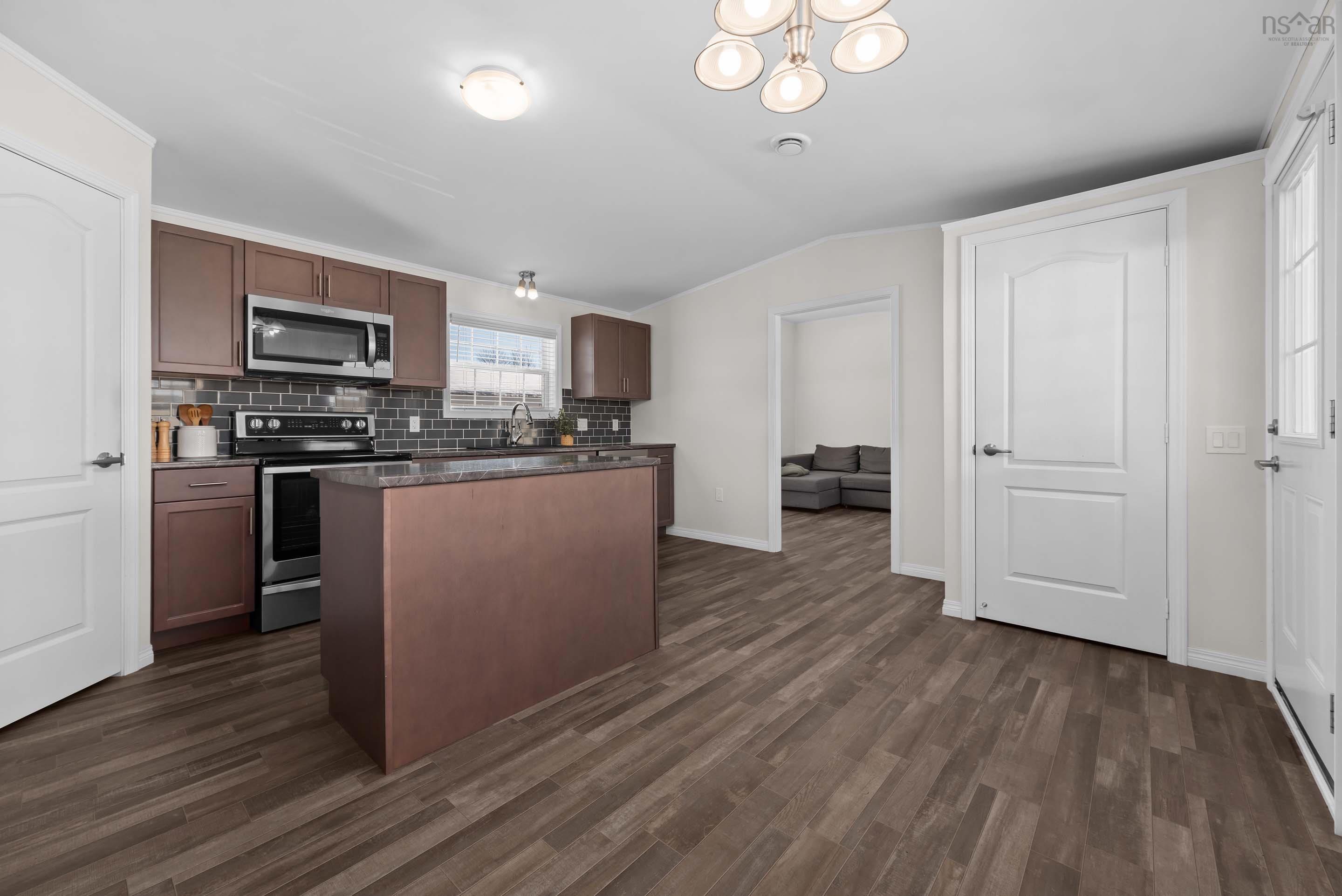 $279,900.00: 276 Parklane Drive, Lower Sackville