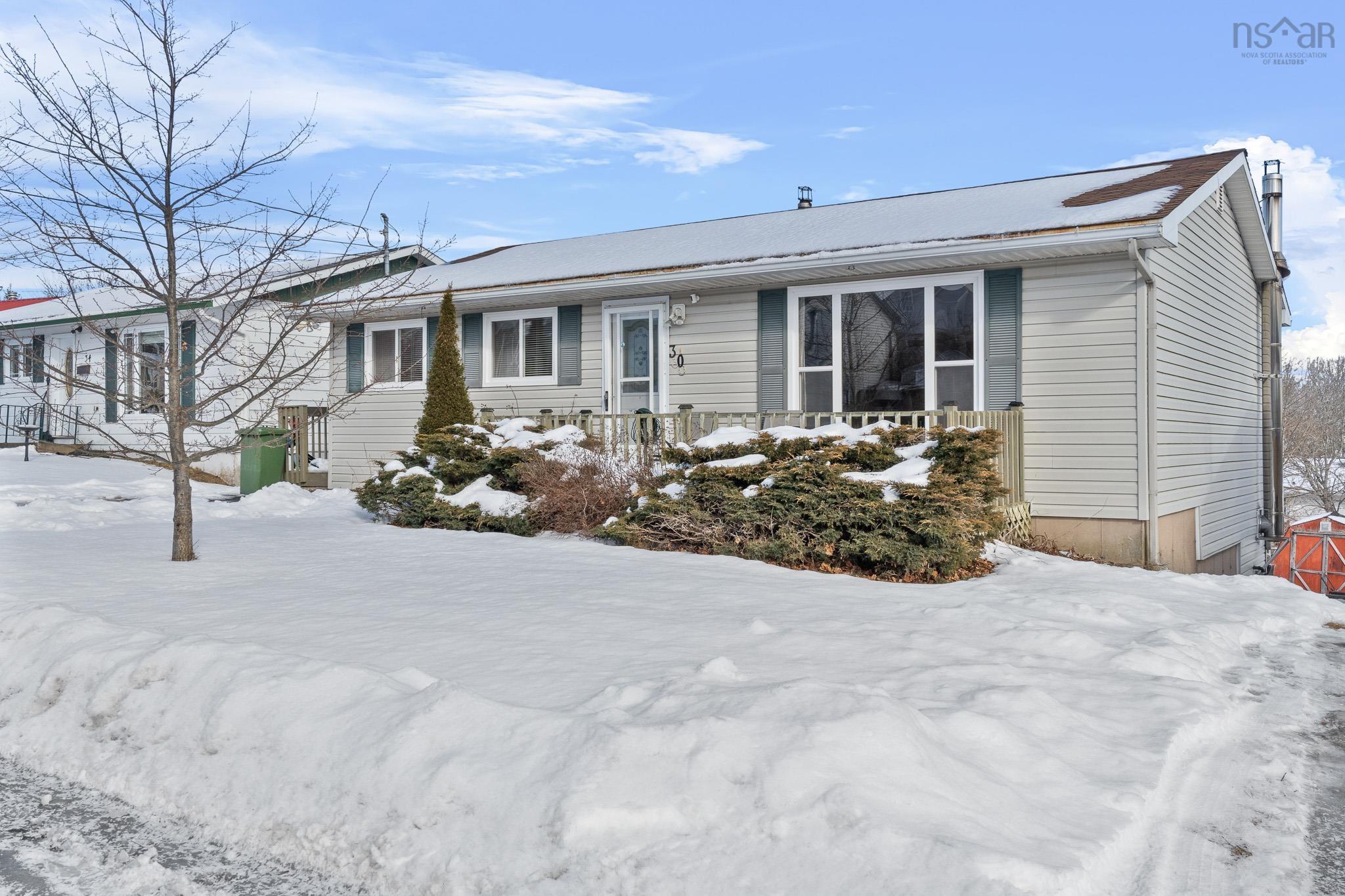 $424,900.00: 30 Leacock Court, Cole Harbour