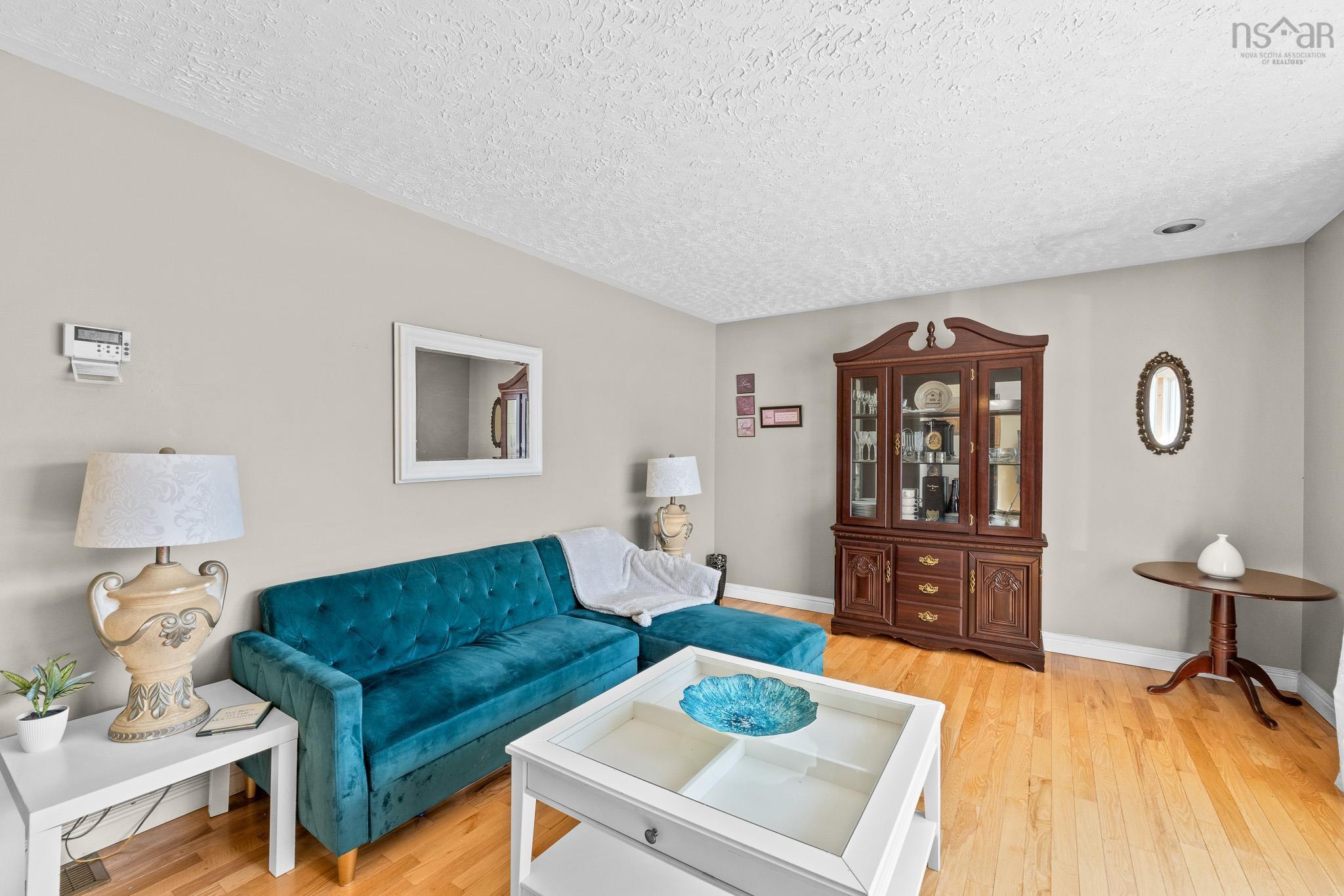 $424,900.00: 30 Leacock Court, Cole Harbour