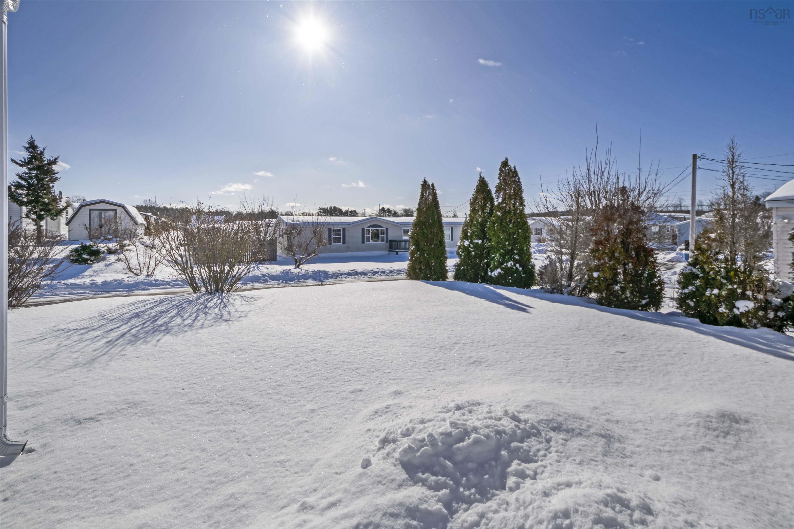 $259,900.00: 117 Sherbrooke Avenue, Bridgewater