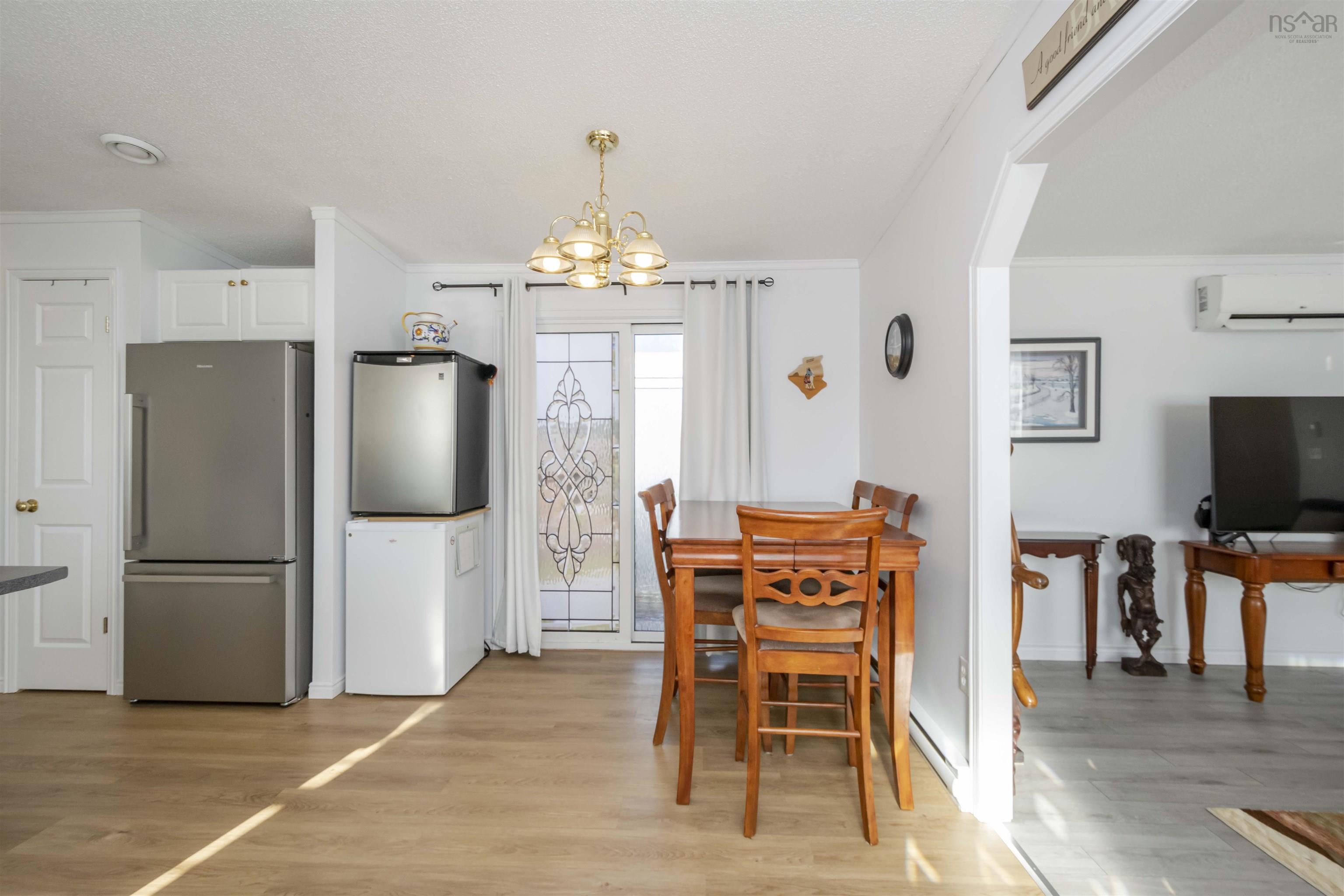 $259,900.00: 117 Sherbrooke Avenue, Bridgewater