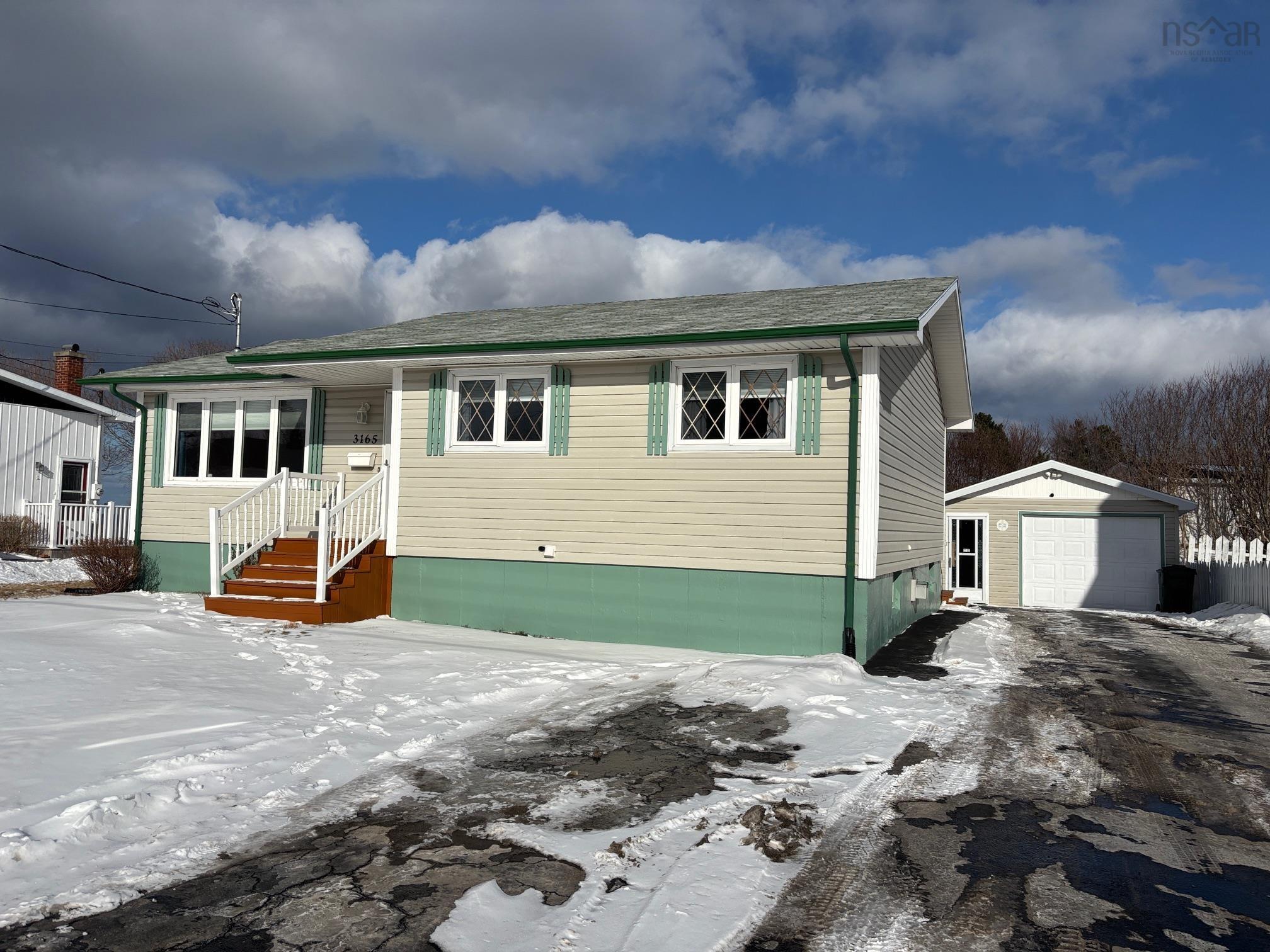 $319,900.00: 3165 Sunset Avenue, New Waterford