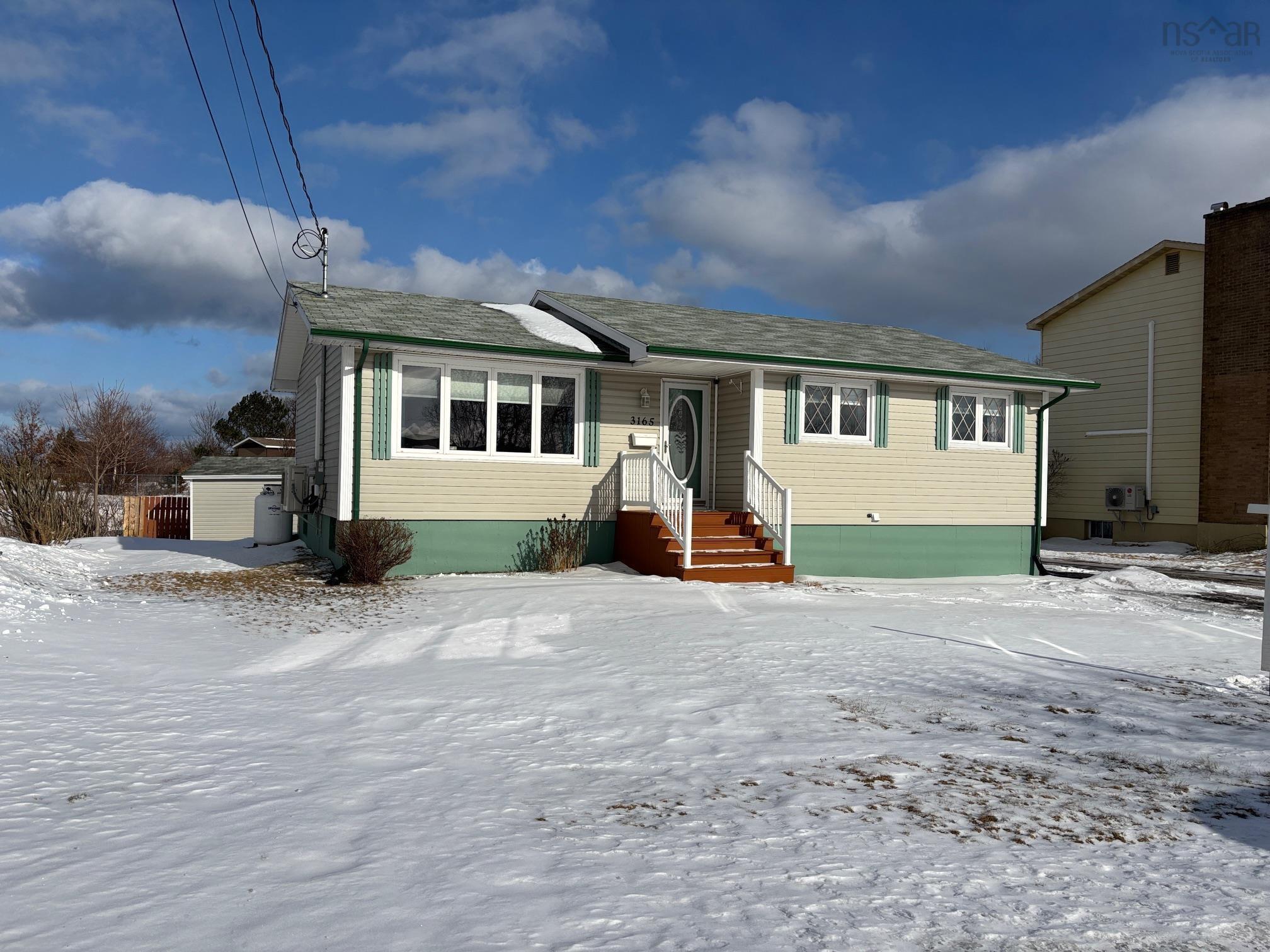 $319,900.00: 3165 Sunset Avenue, New Waterford