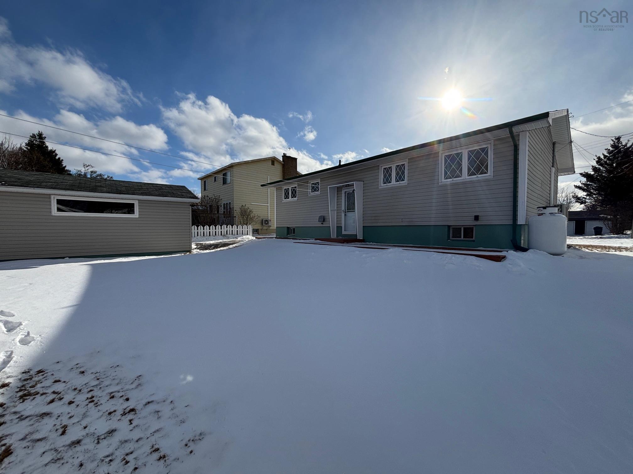 $319,900.00: 3165 Sunset Avenue, New Waterford