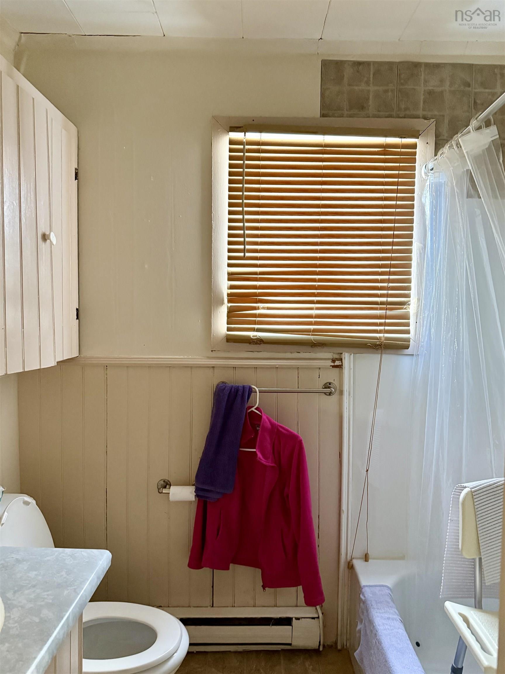 $110,000.00: 5 Huron Avenue, Sydney Mines